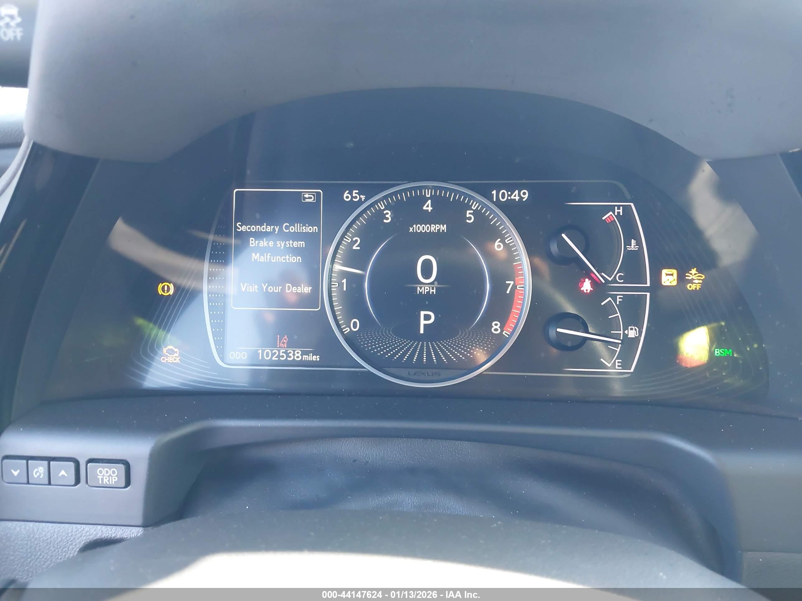 LEXUS ES image 7