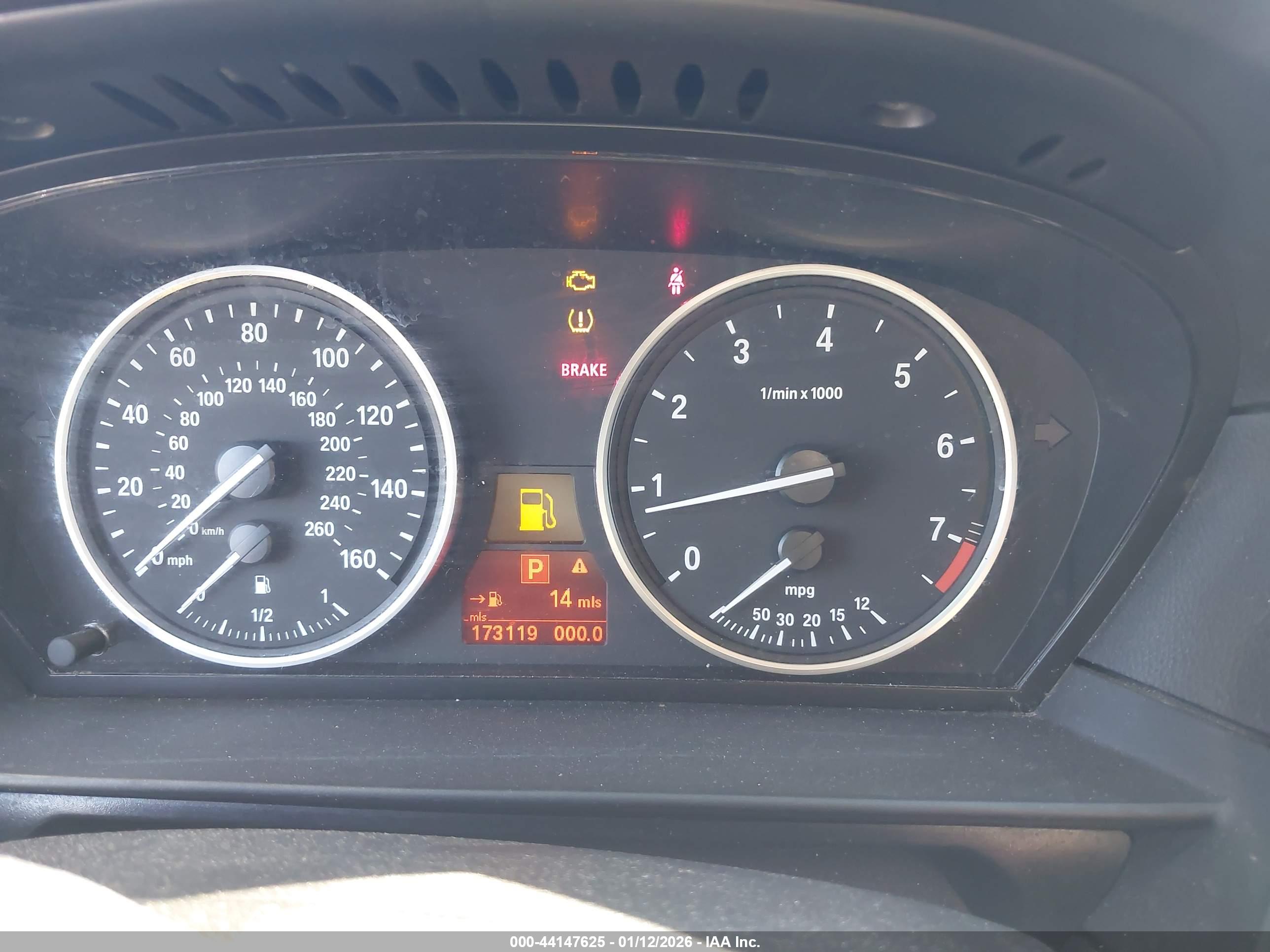 BMW 535I image 7