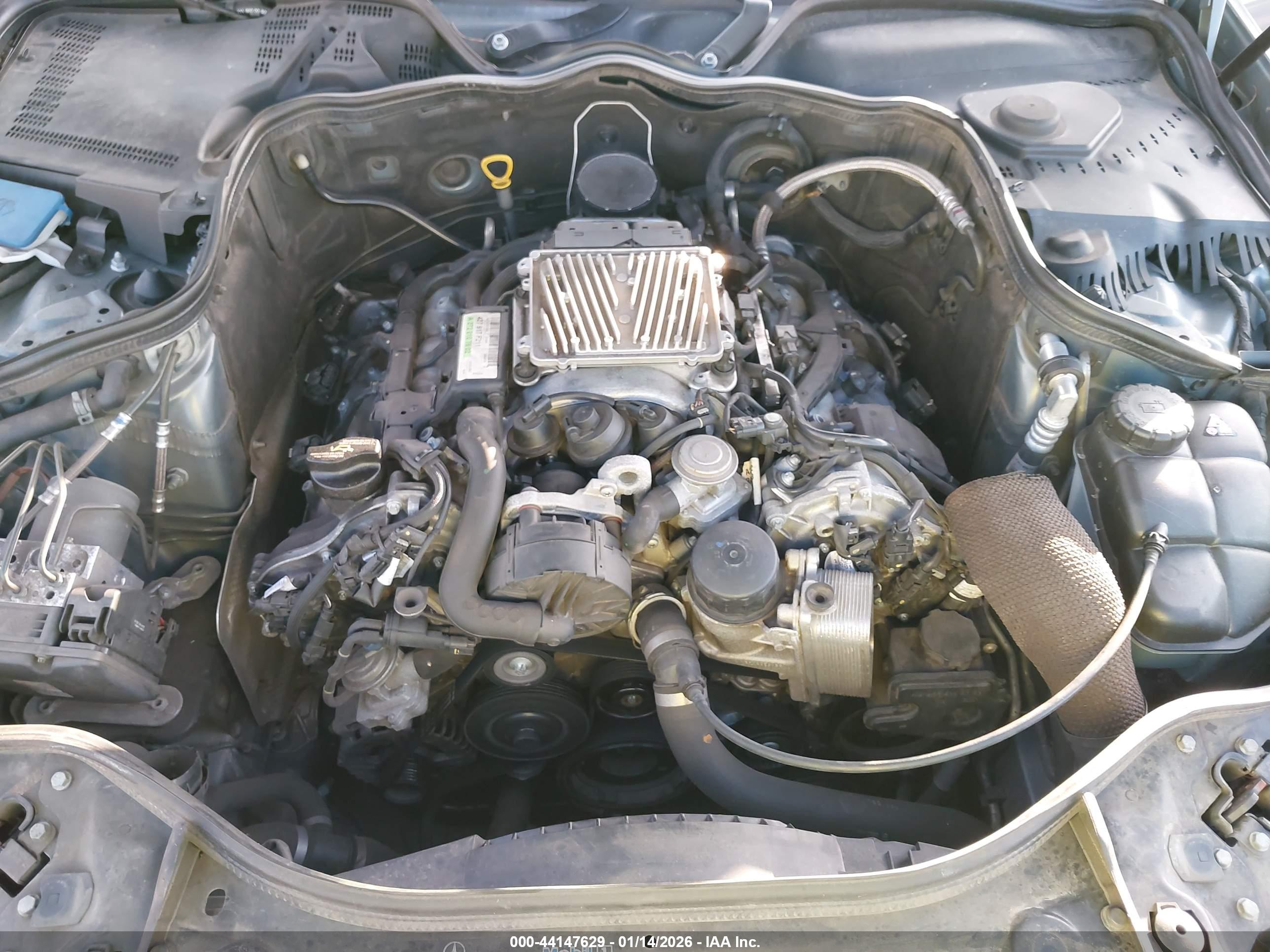 MERCEDES-BENZ E image 10