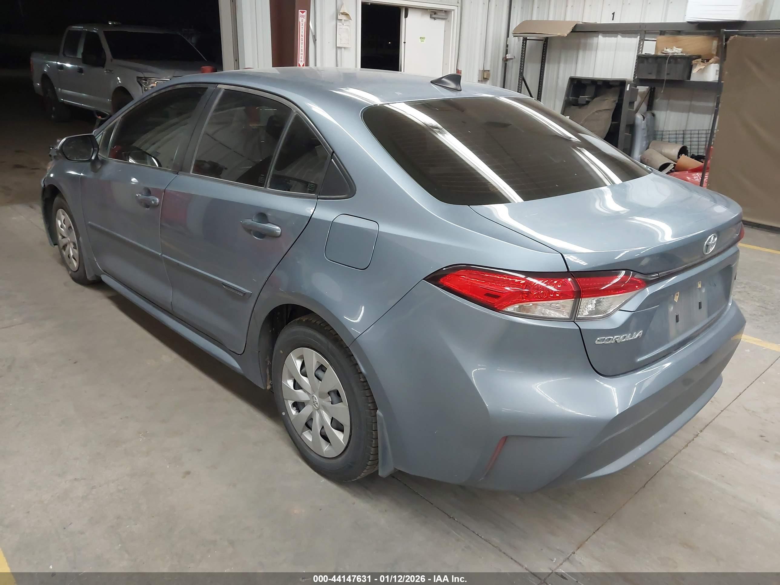 TOYOTA COROLLA image 3