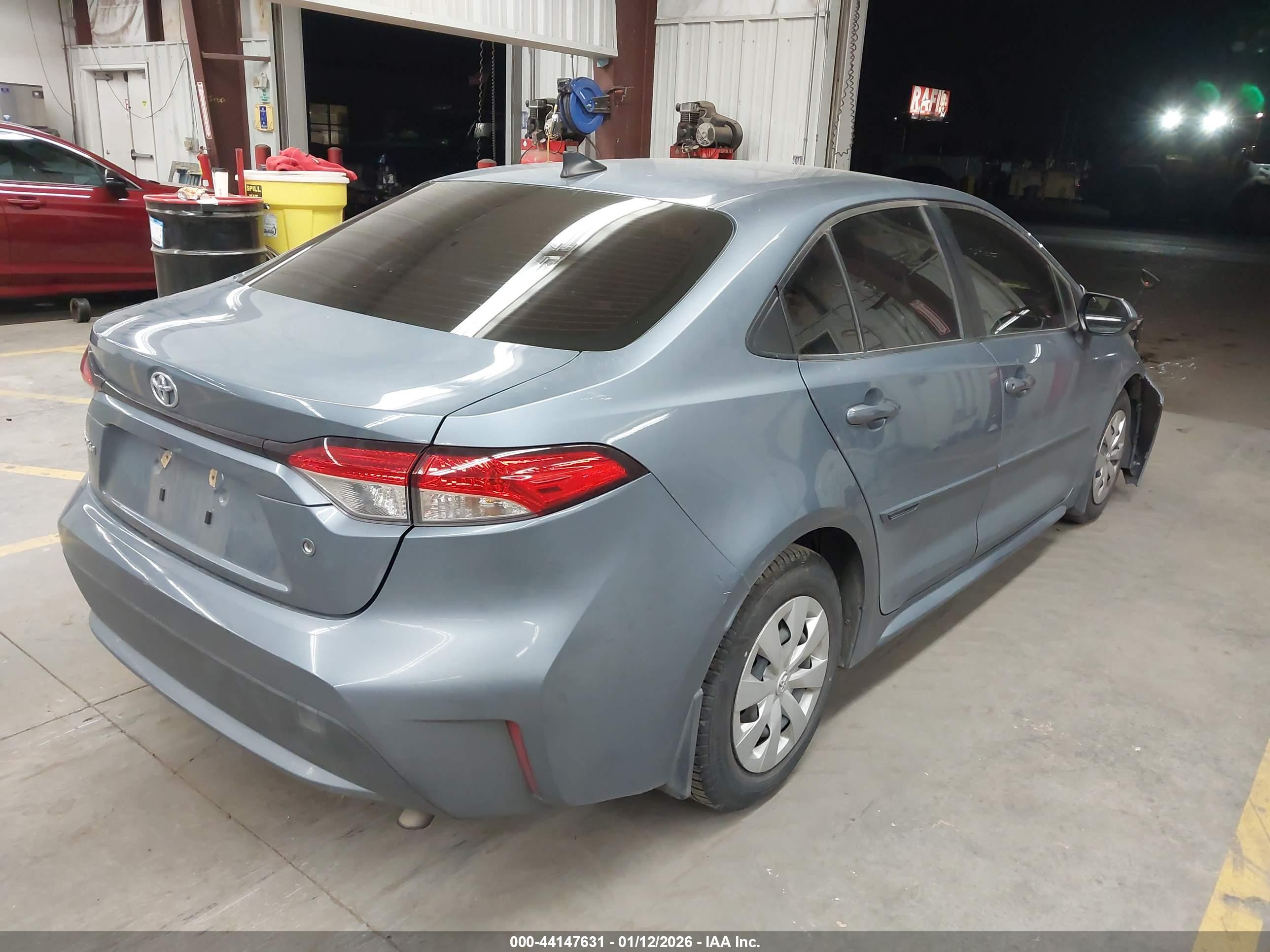 TOYOTA COROLLA image 4