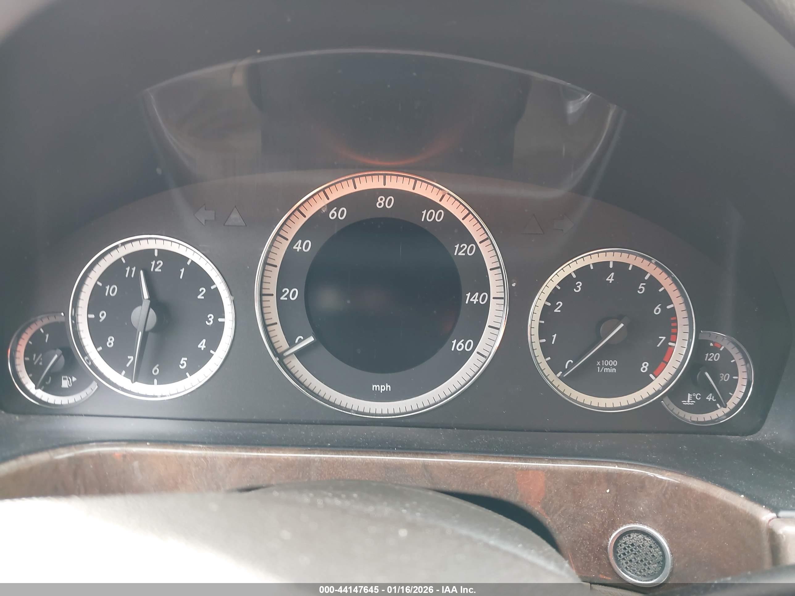 MERCEDES-BENZ E image 7