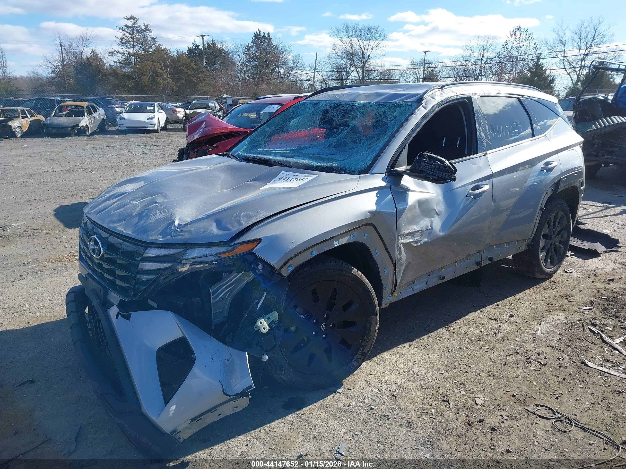 HYUNDAI TUCSON image 2