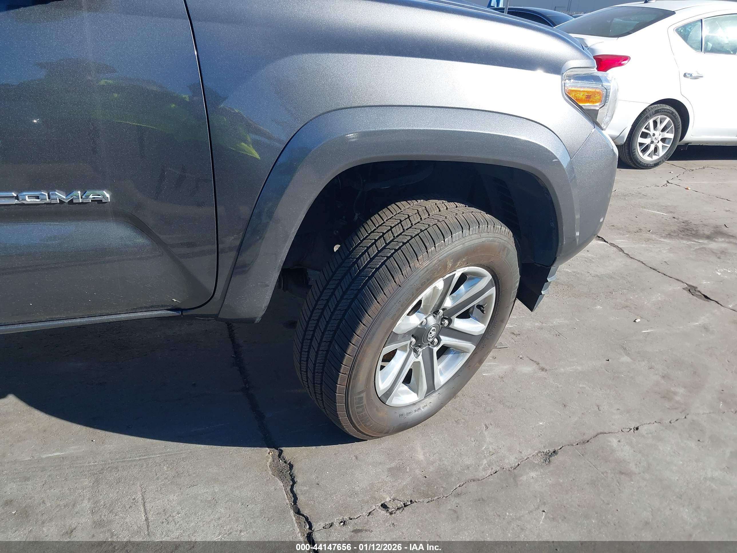 TOYOTA TACOMA image 6