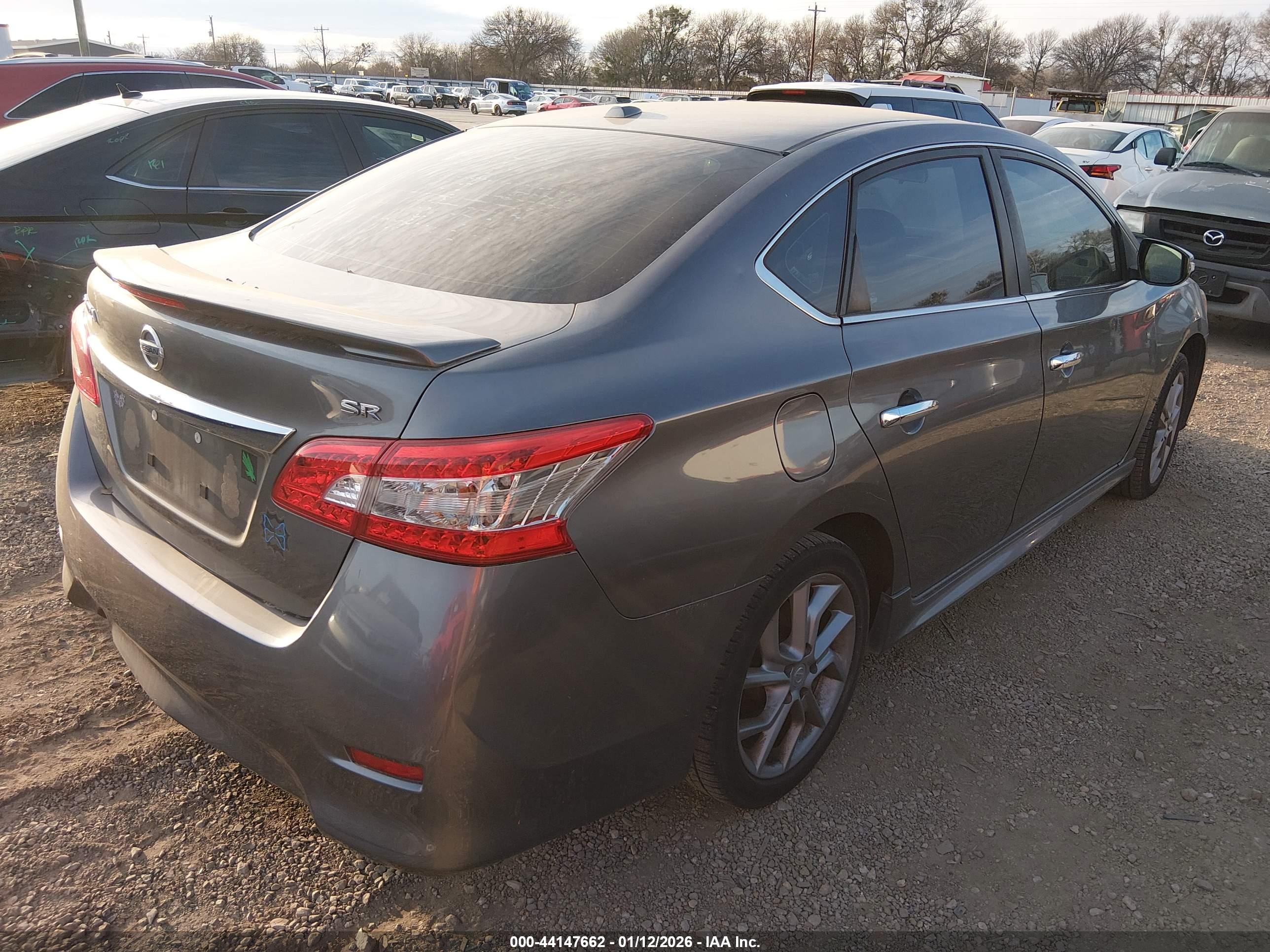 NISSAN SENTRA image 4
