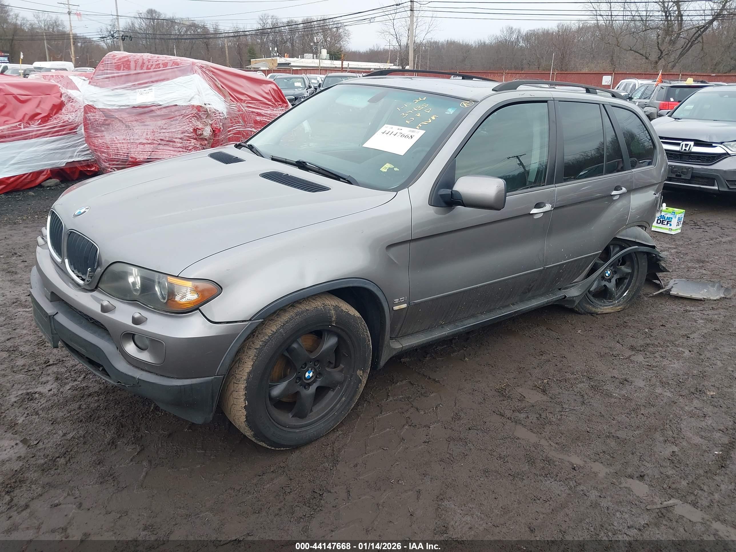 BMW X5 image 2