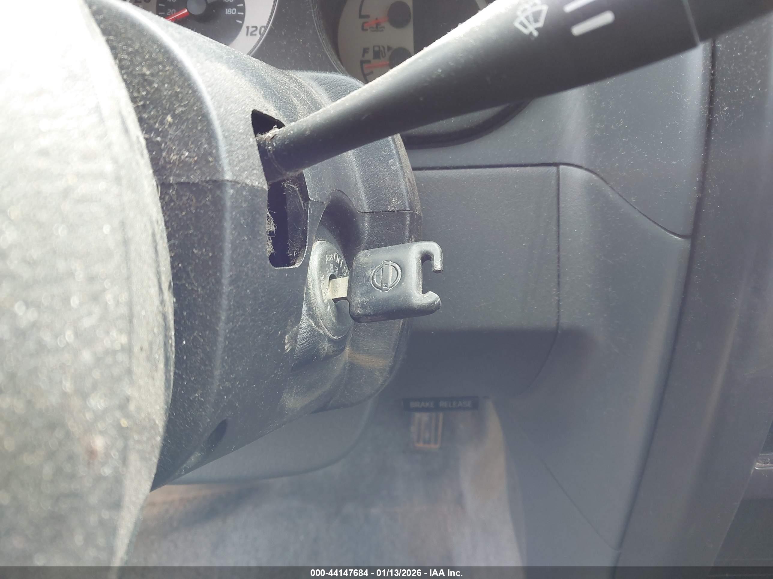 NISSAN FRONTIER image 11