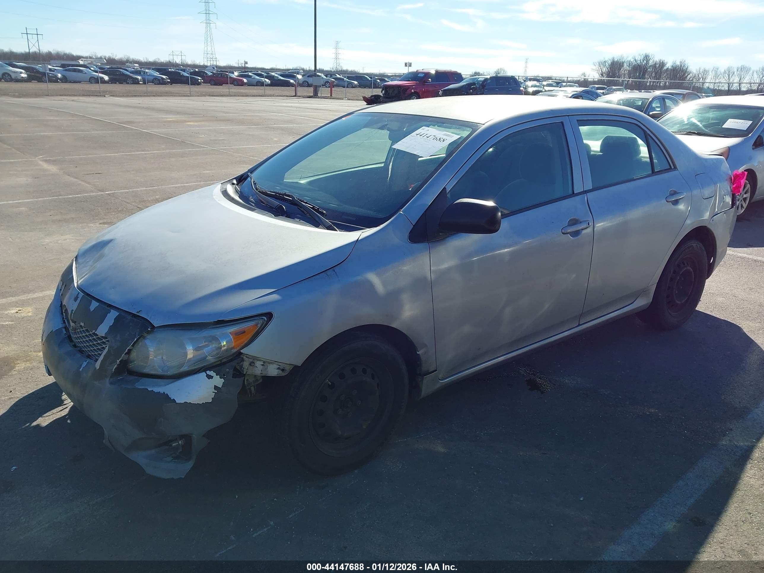 TOYOTA COROLLA image 2