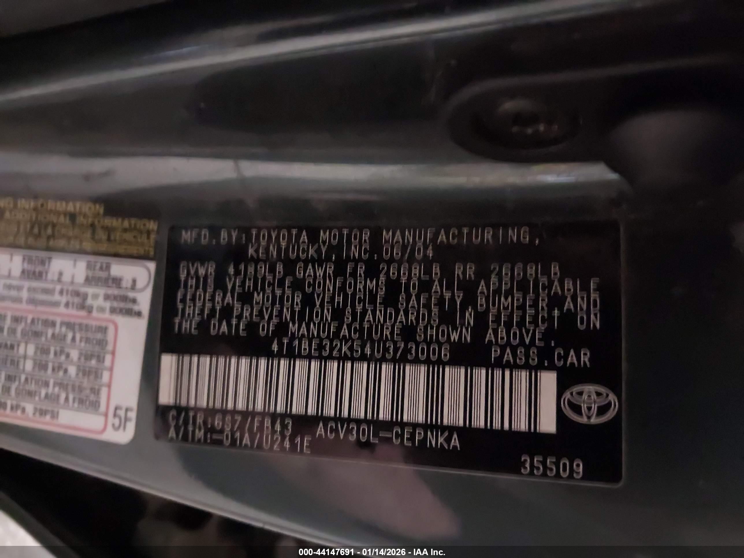 TOYOTA CAMRY image 9