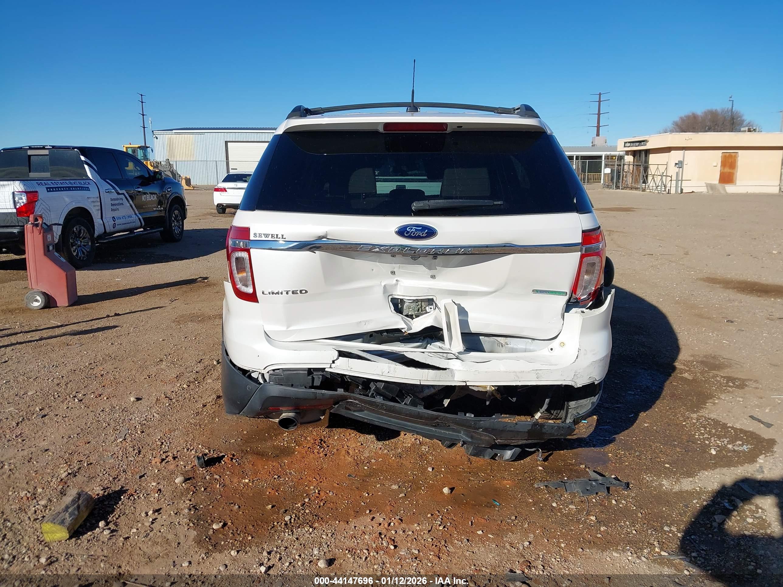 FORD EXPLORER image 6