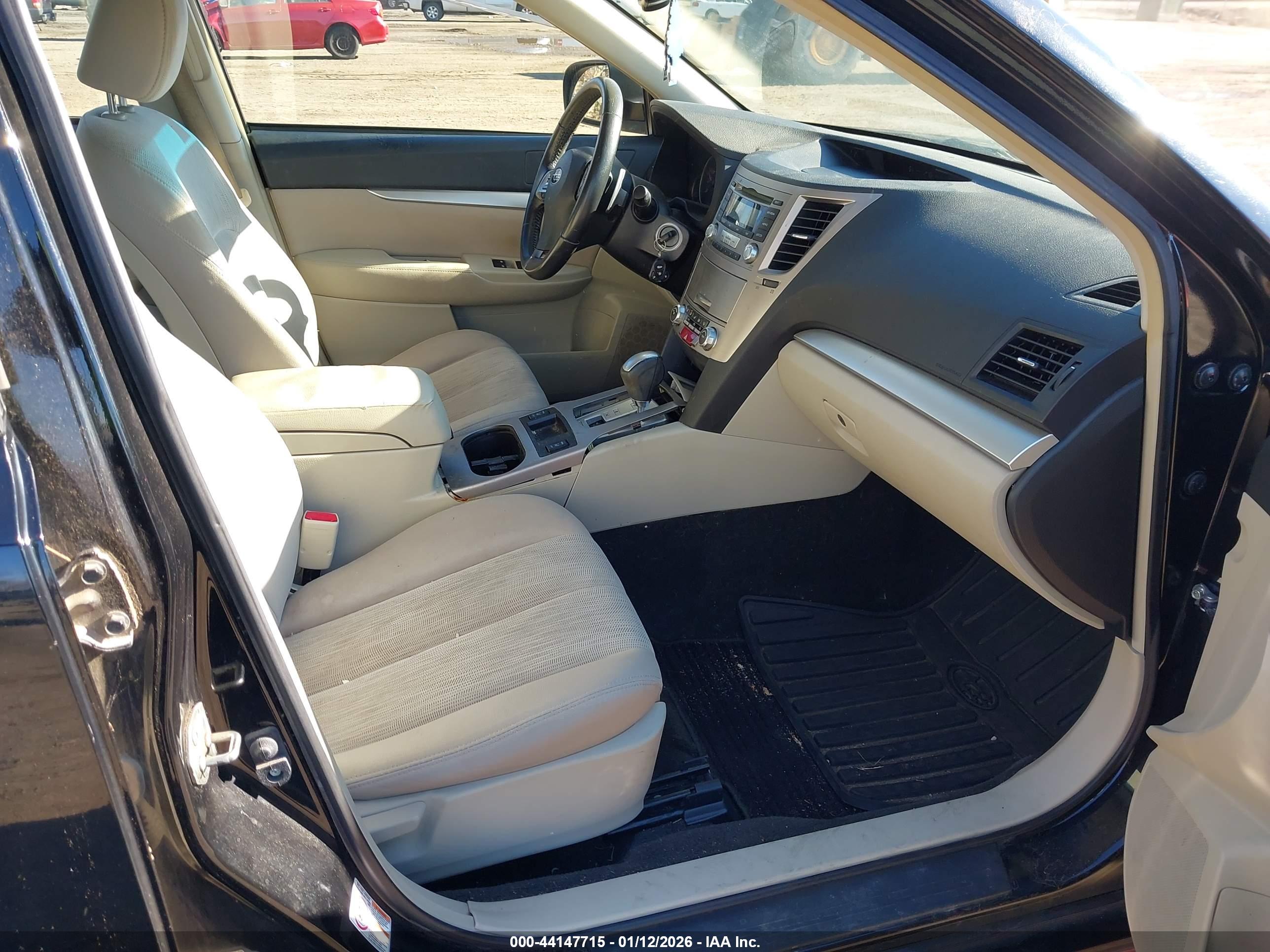 SUBARU LEGACY image 5