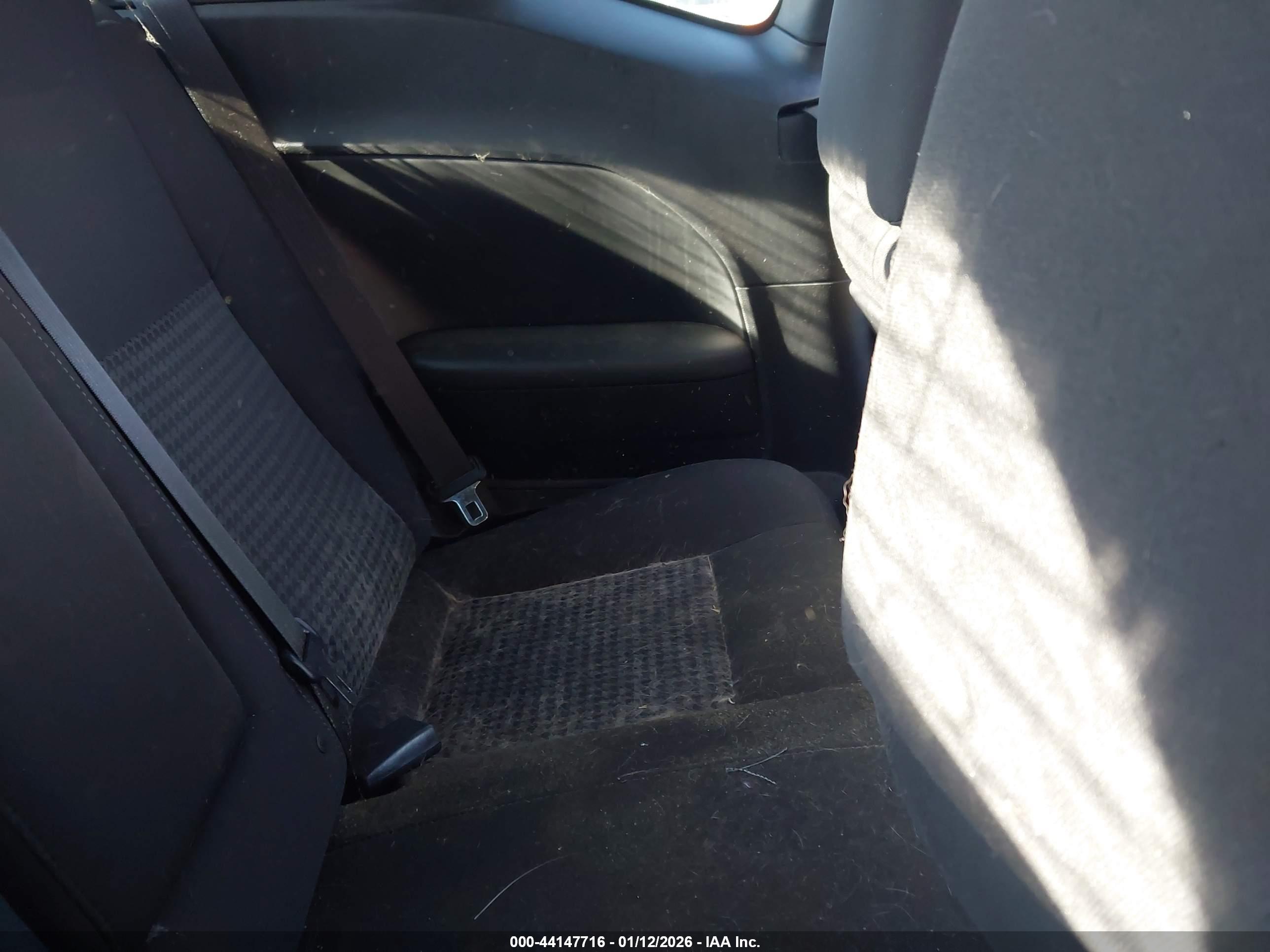 DODGE CHALLENGER image 8