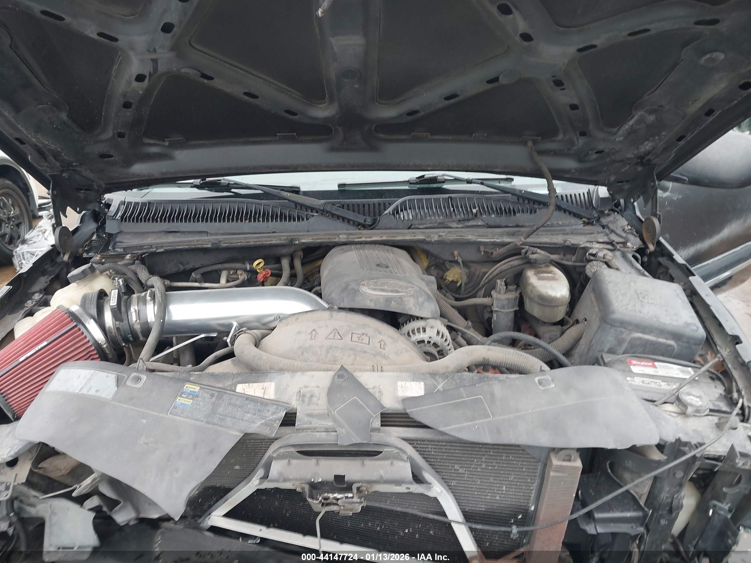 CHEVROLET SILVERADO image 10