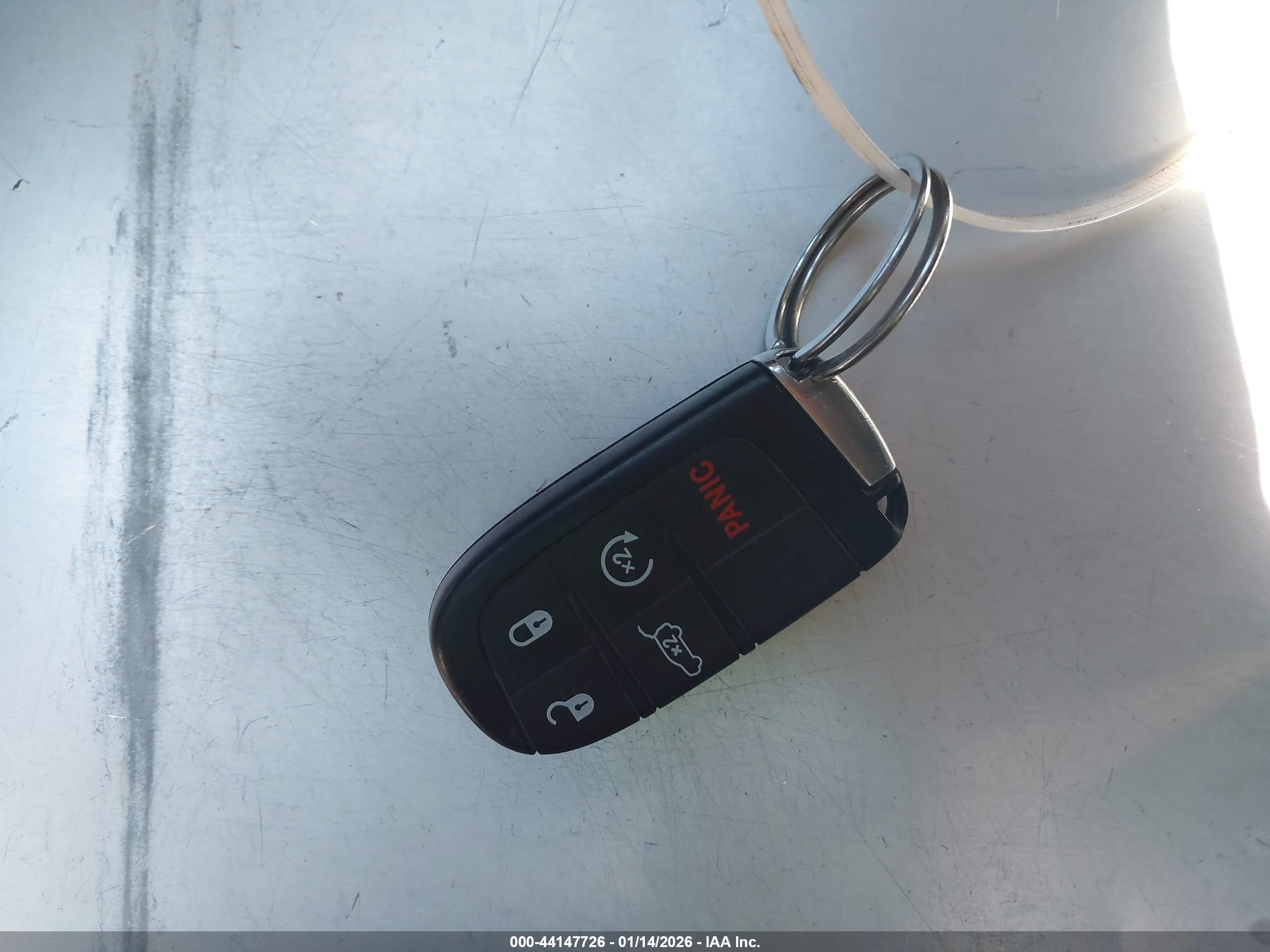 JEEP GRAND image 11