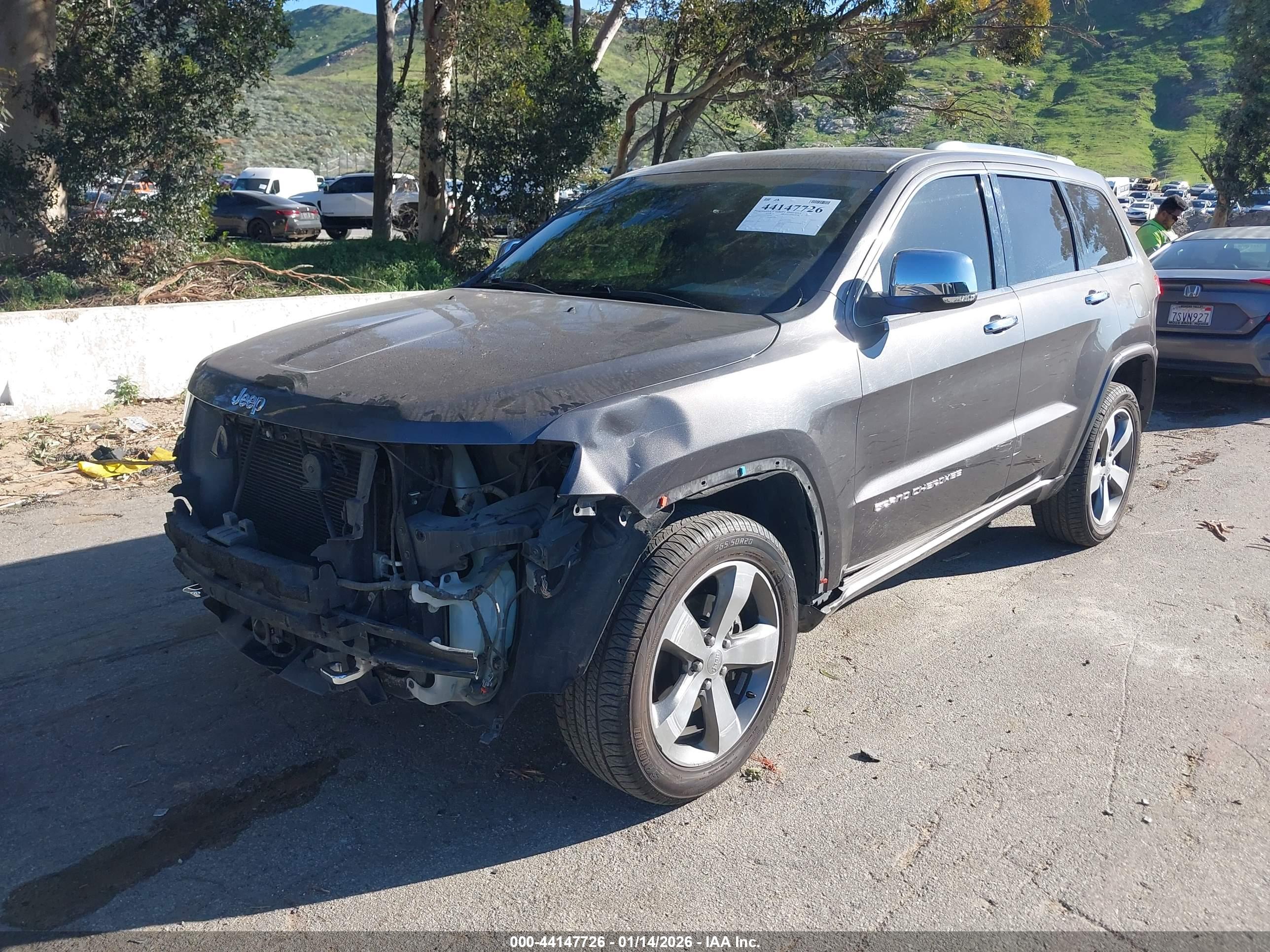 JEEP GRAND image 2
