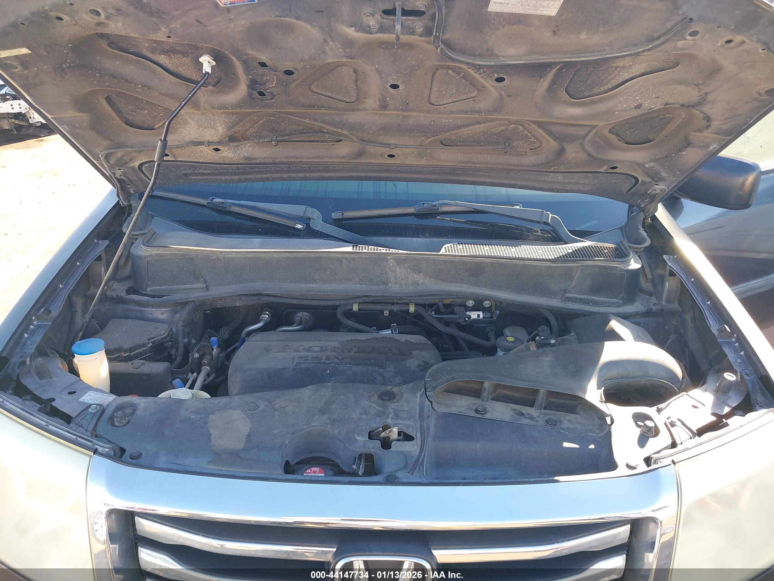 HONDA PILOT image 10