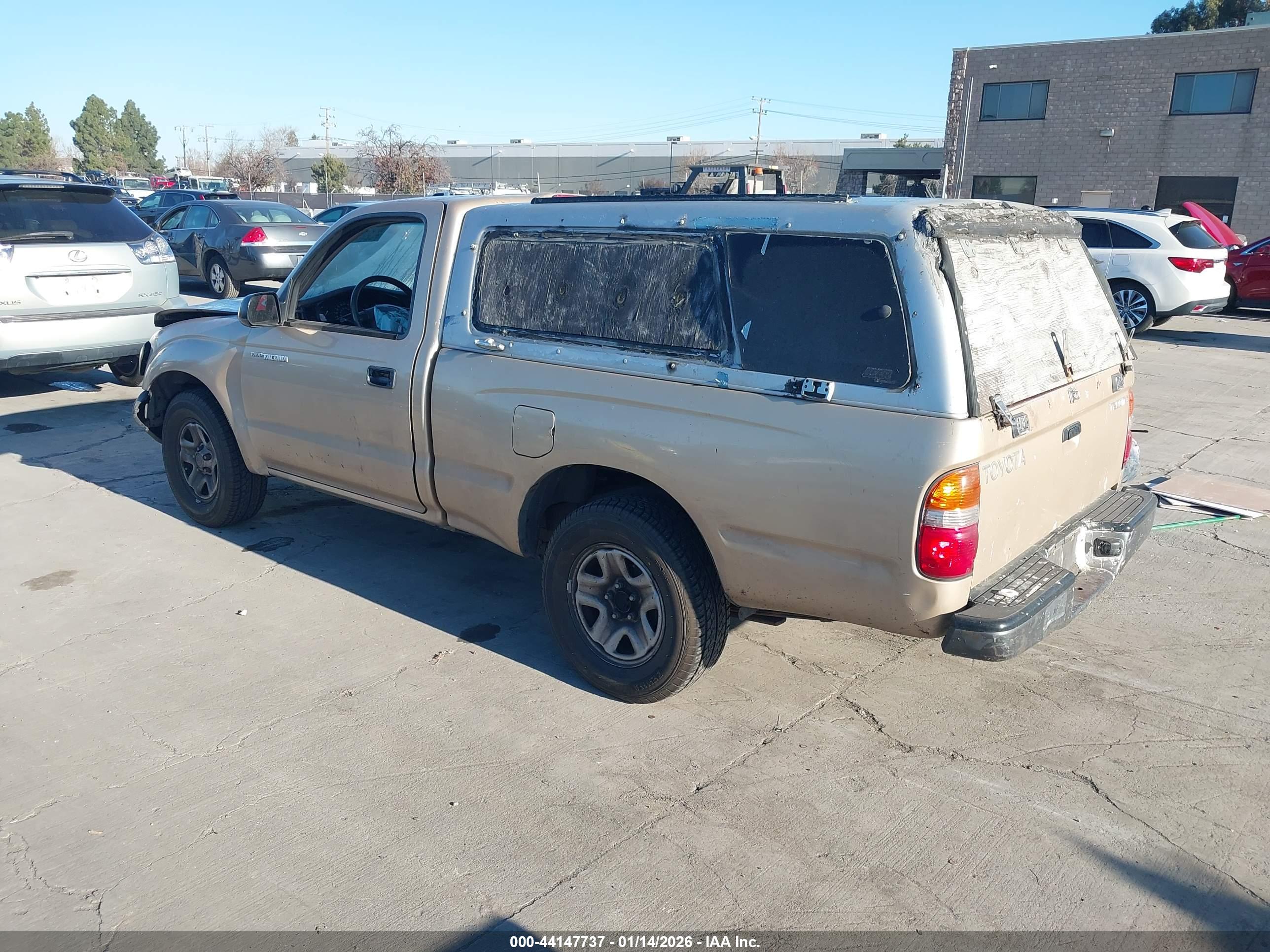 TOYOTA TACOMA image 3
