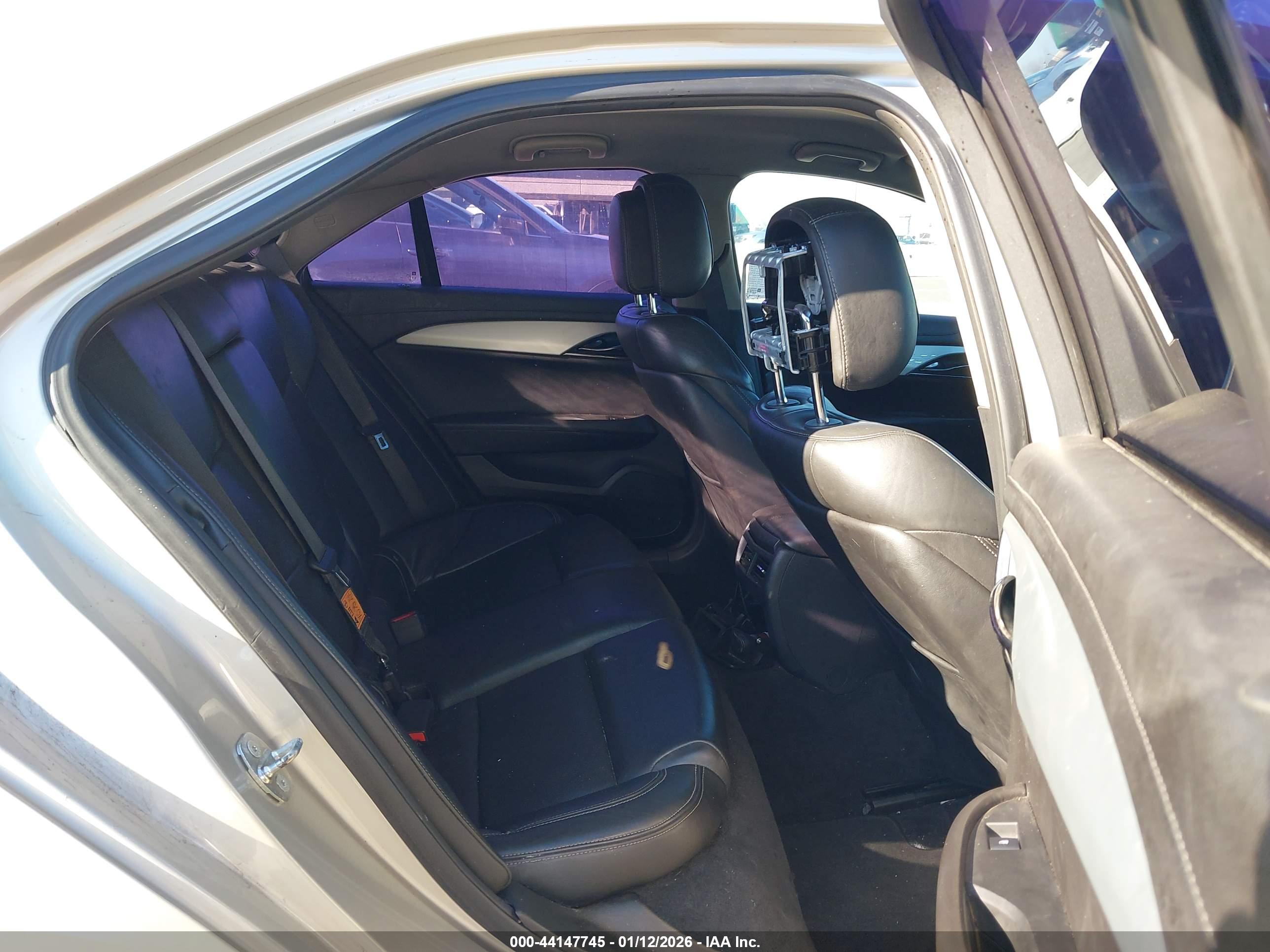 CADILLAC ATS image 8
