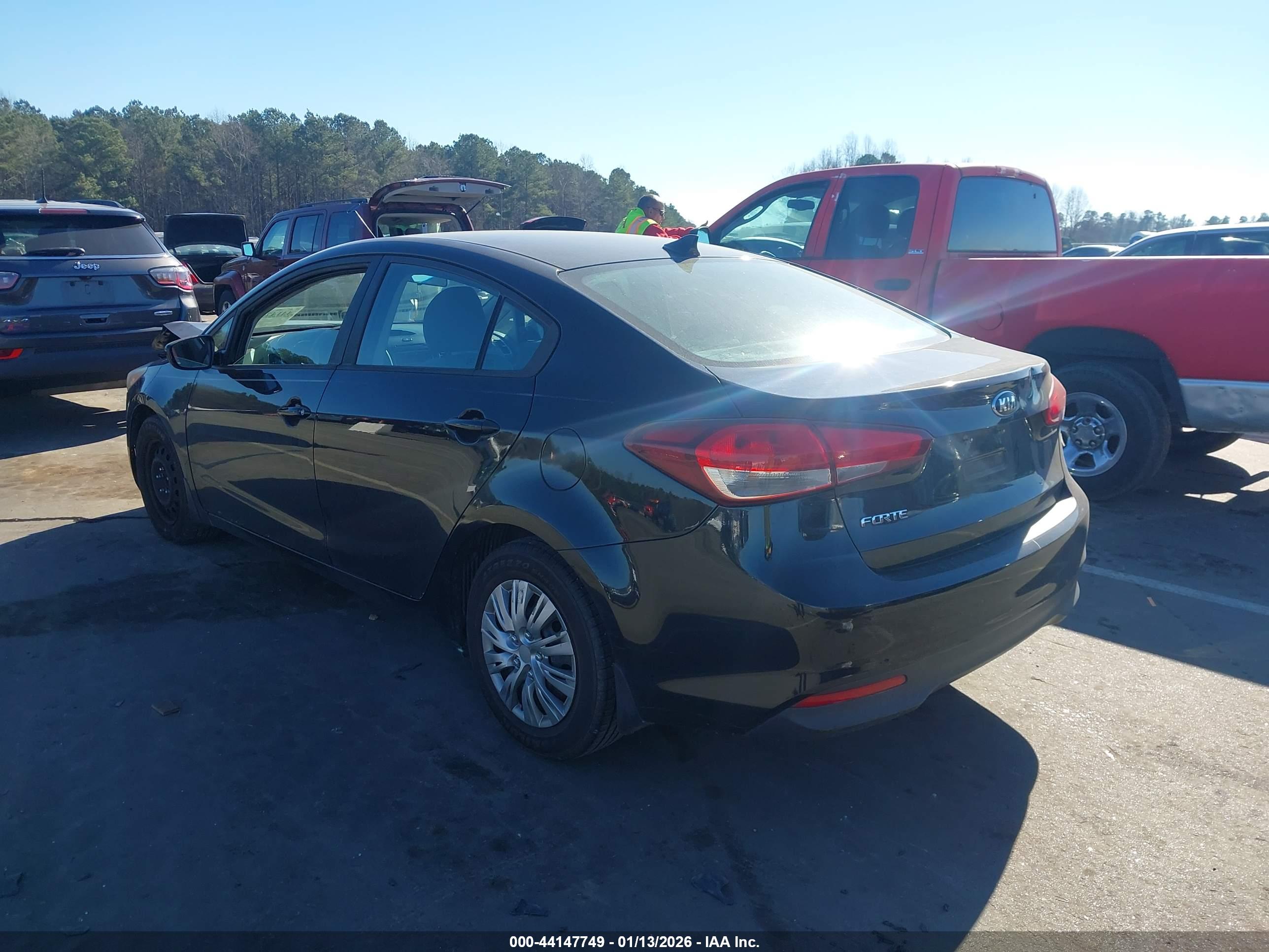 KIA FORTE image 3