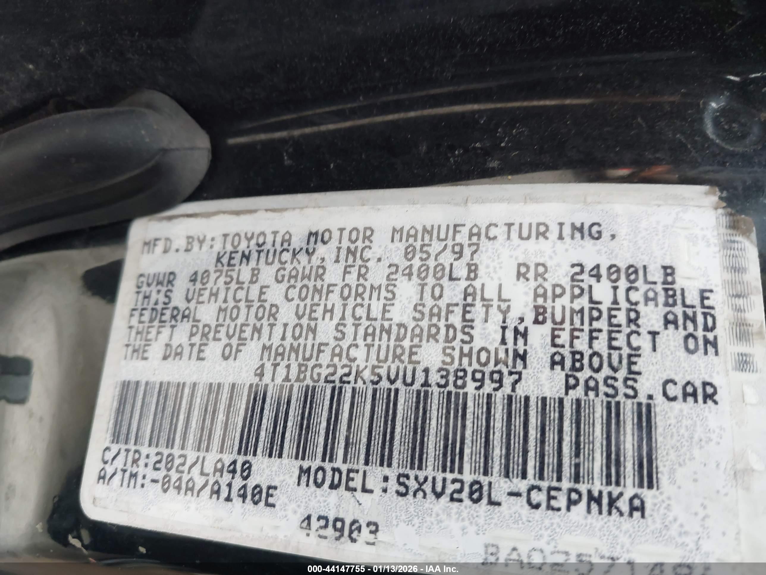 TOYOTA CAMRY image 9