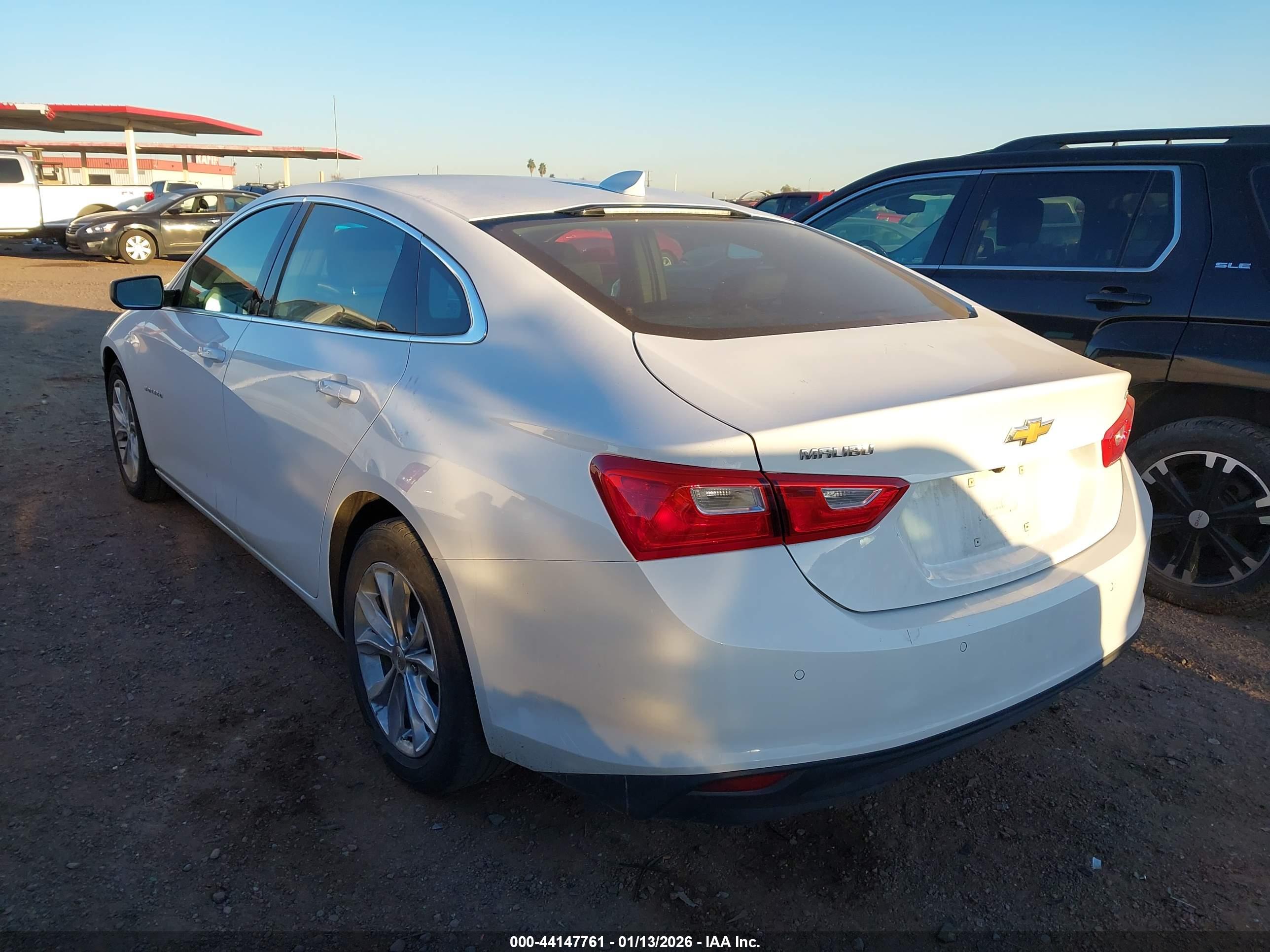 CHEVROLET MALIBU image 3