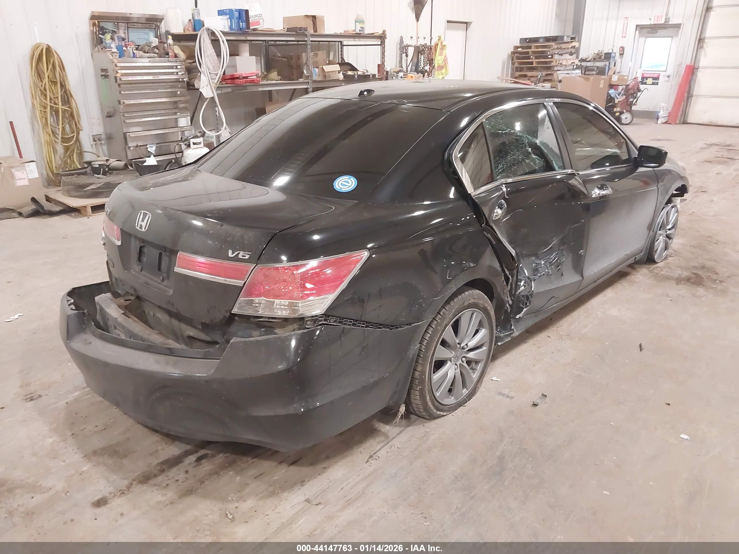 HONDA ACCORD image 4