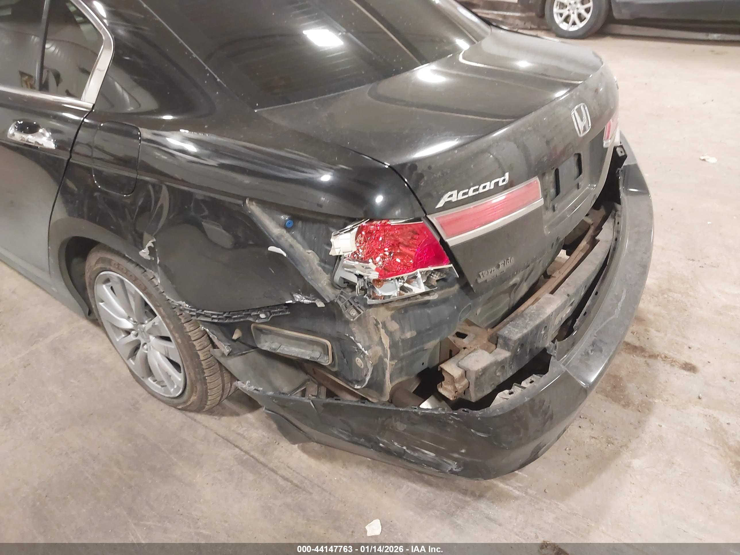 HONDA ACCORD image 6