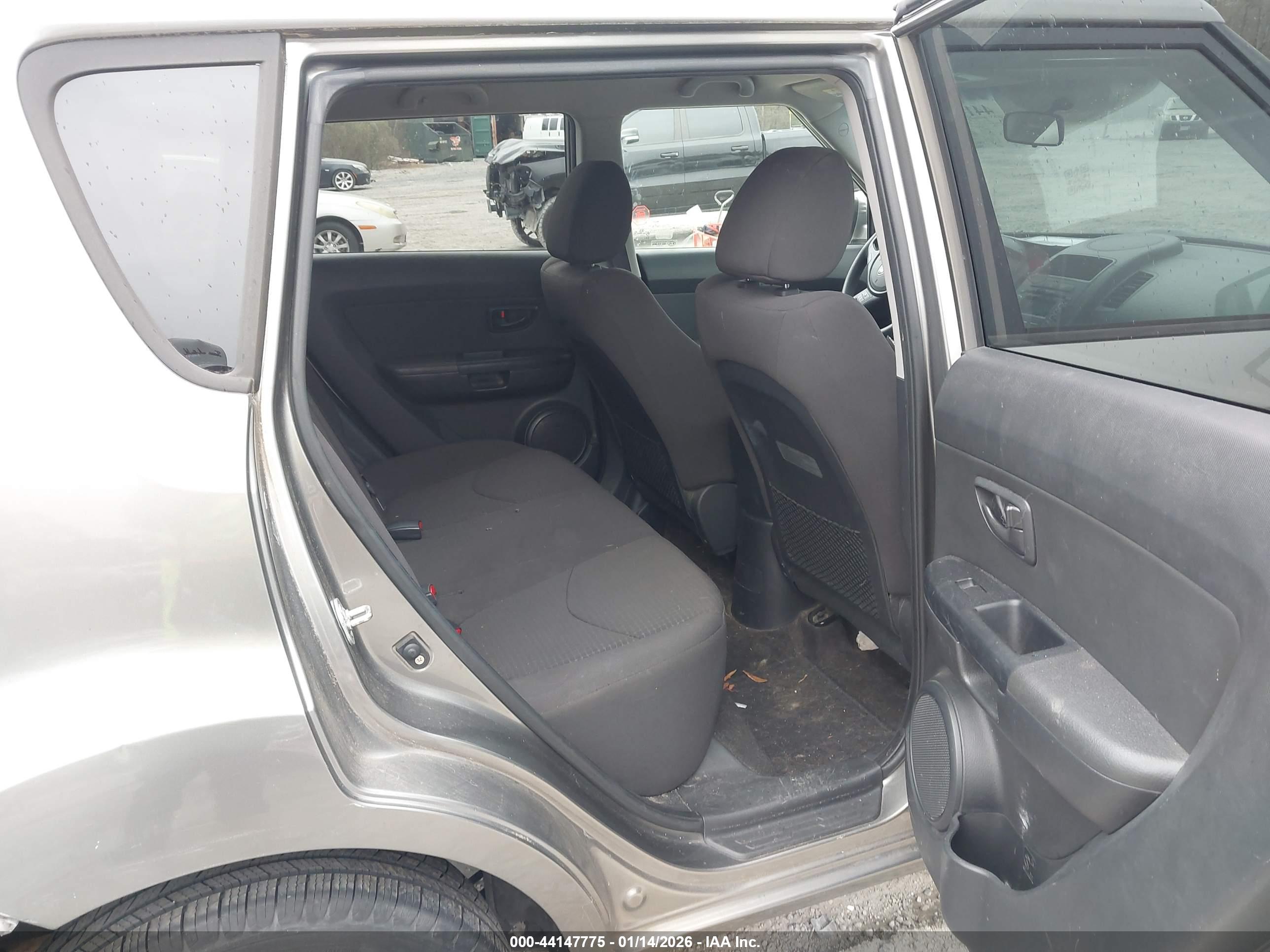 KIA SOUL image 8