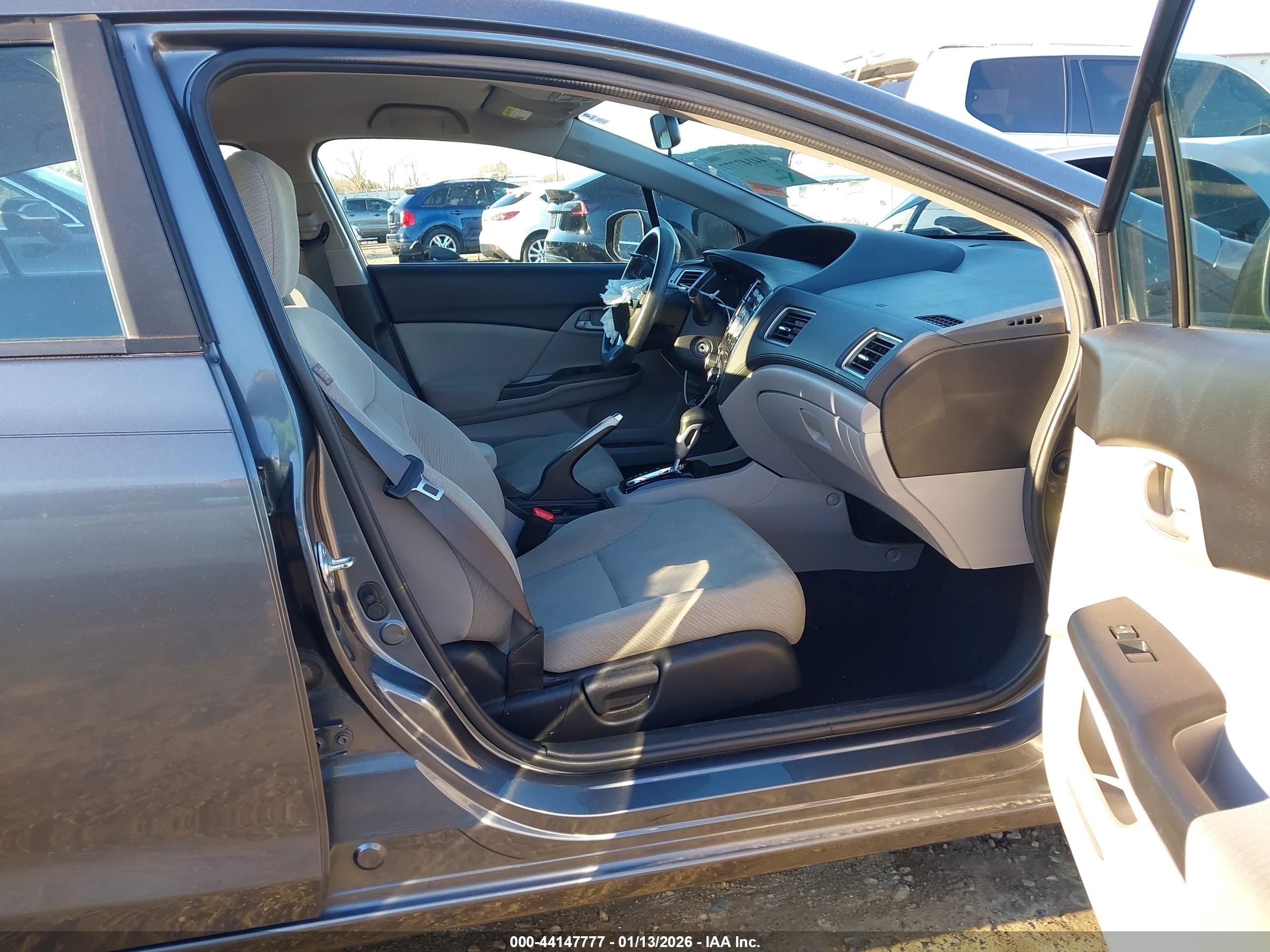 HONDA CIVIC image 5