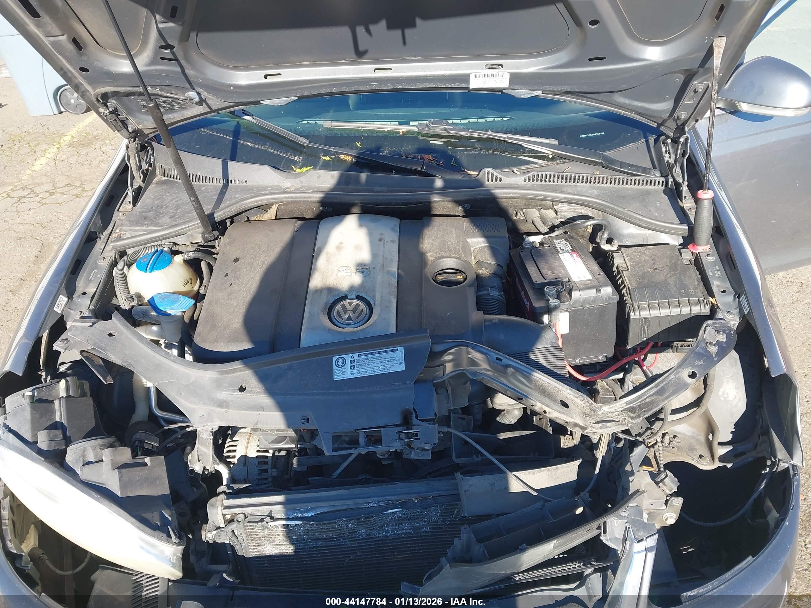 VOLKSWAGEN JETTA image 10