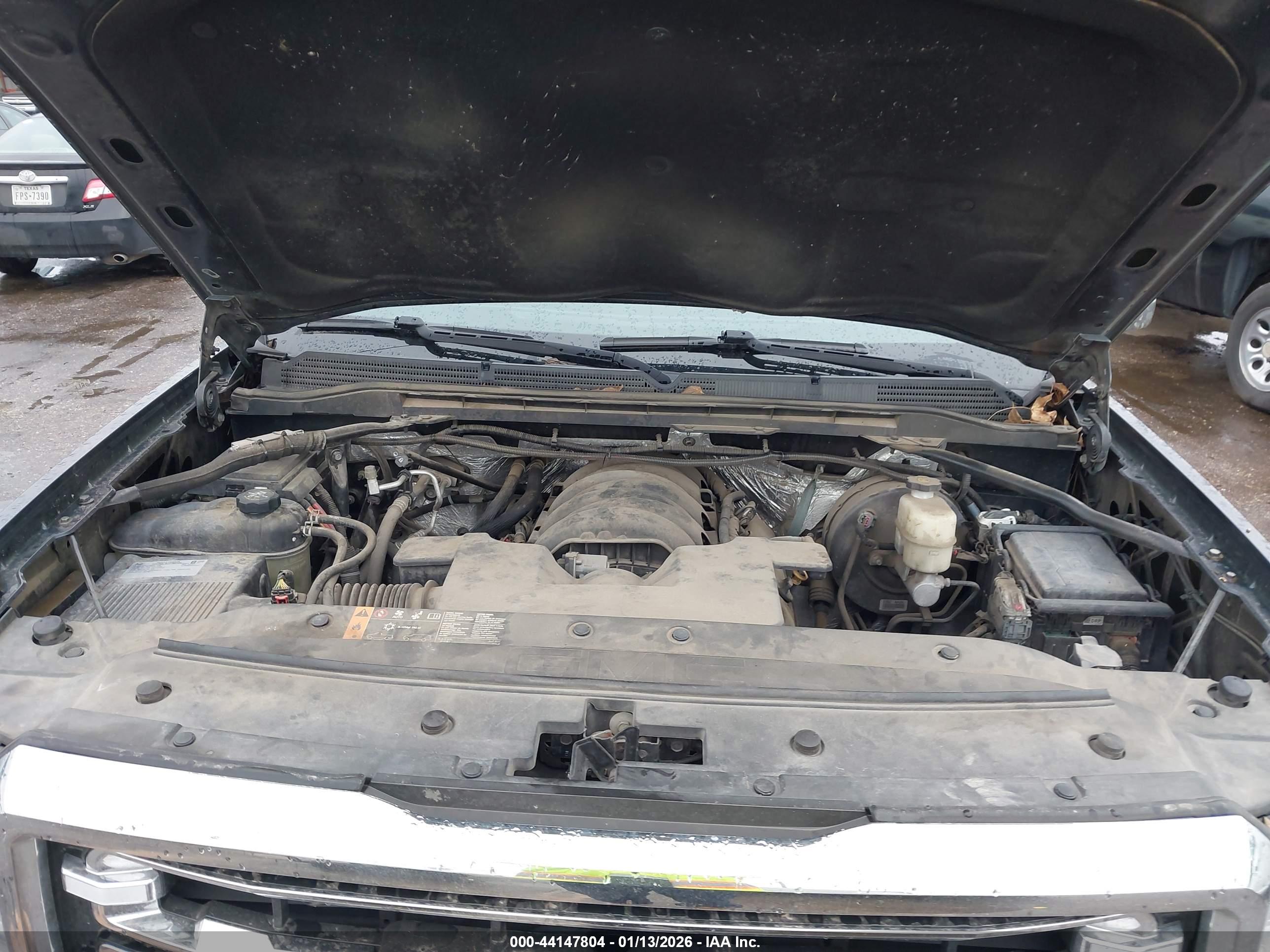 GMC SIERRA image 10
