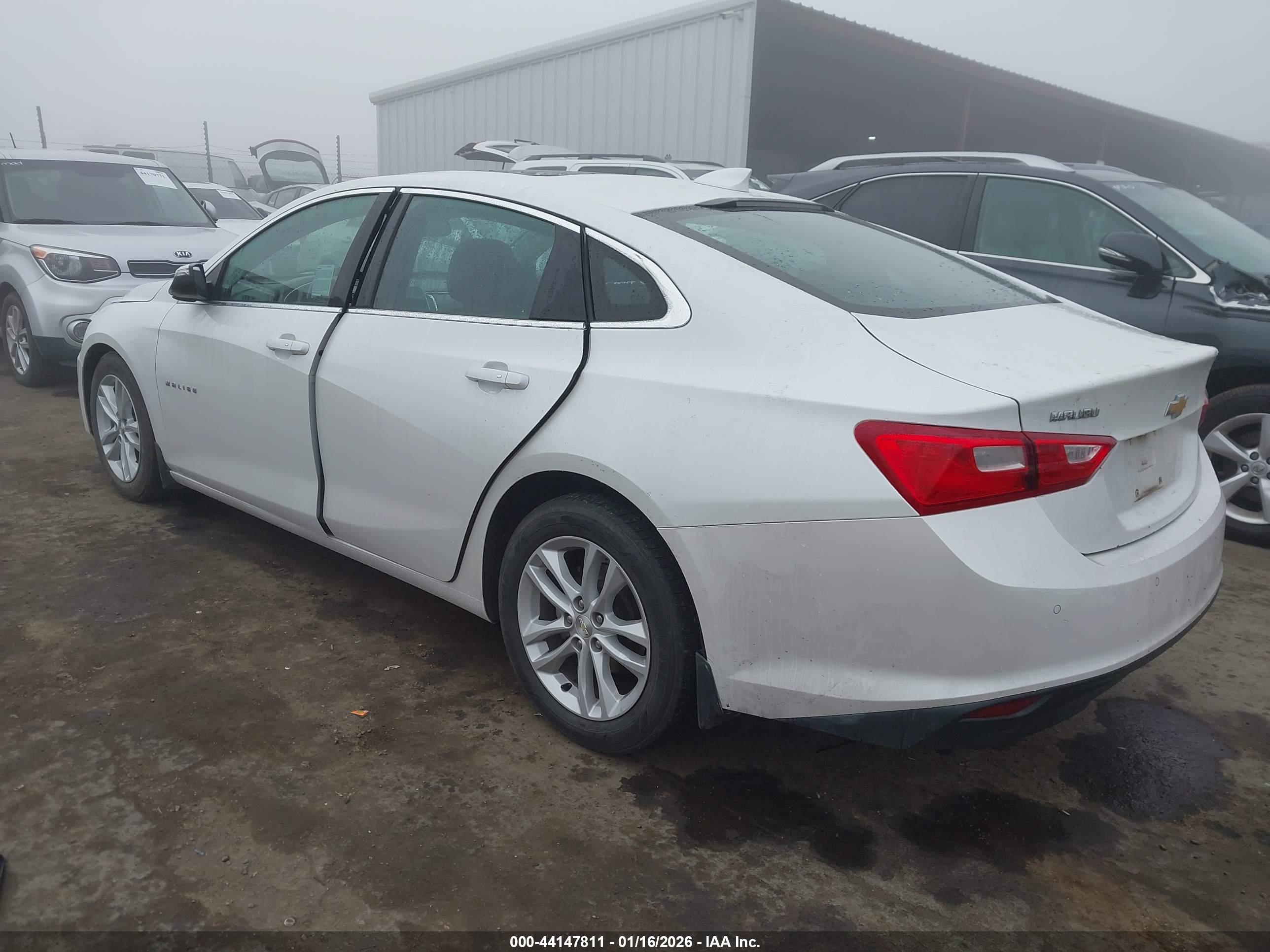 CHEVROLET MALIBU image 3