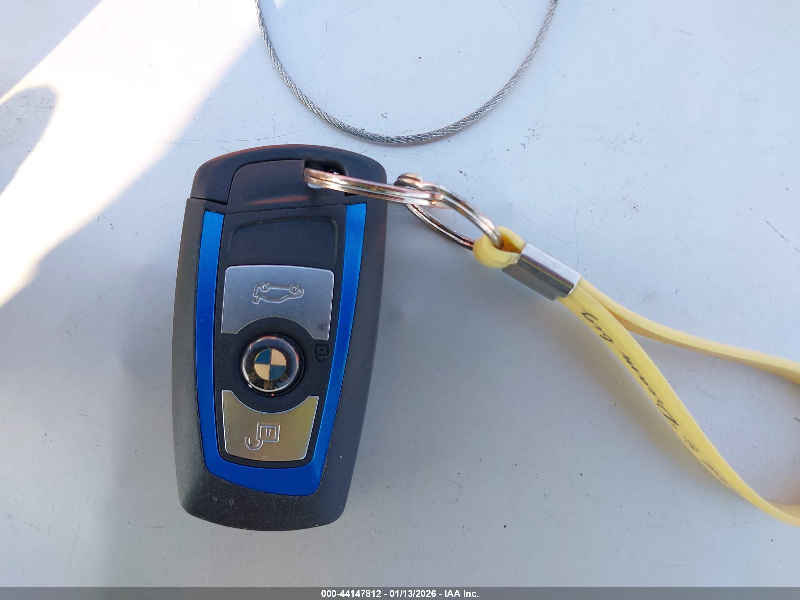 BMW 328I image 11