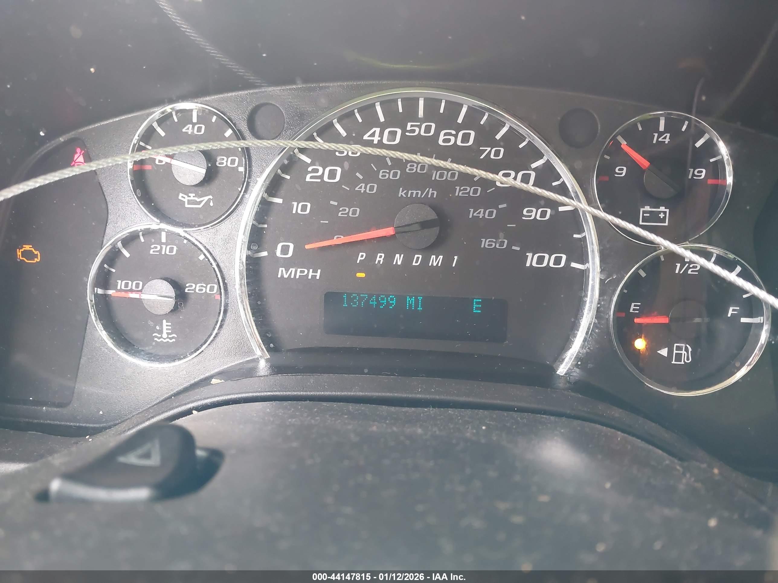 CHEVROLET EXPRESS image 7