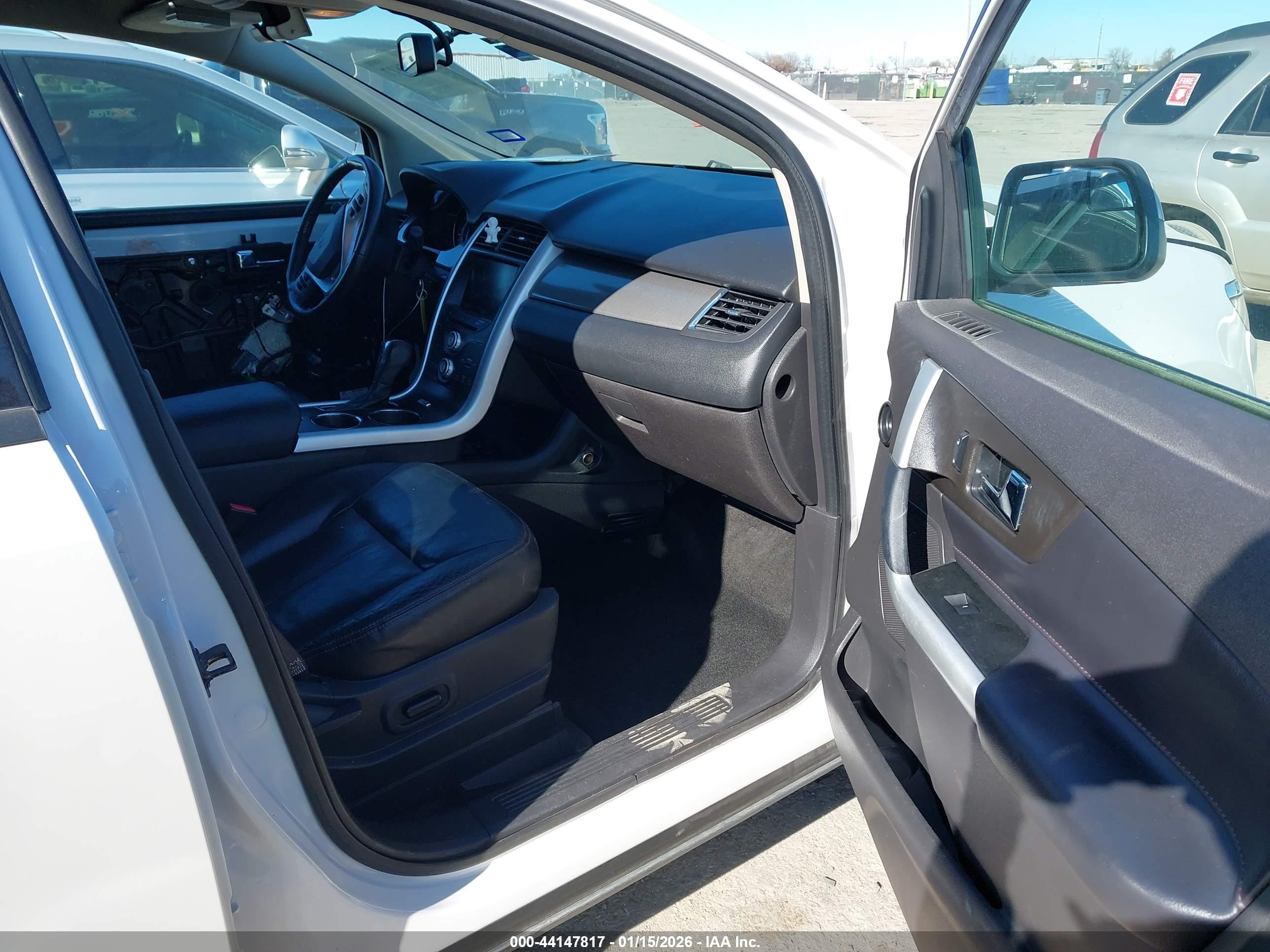 FORD EDGE image 5