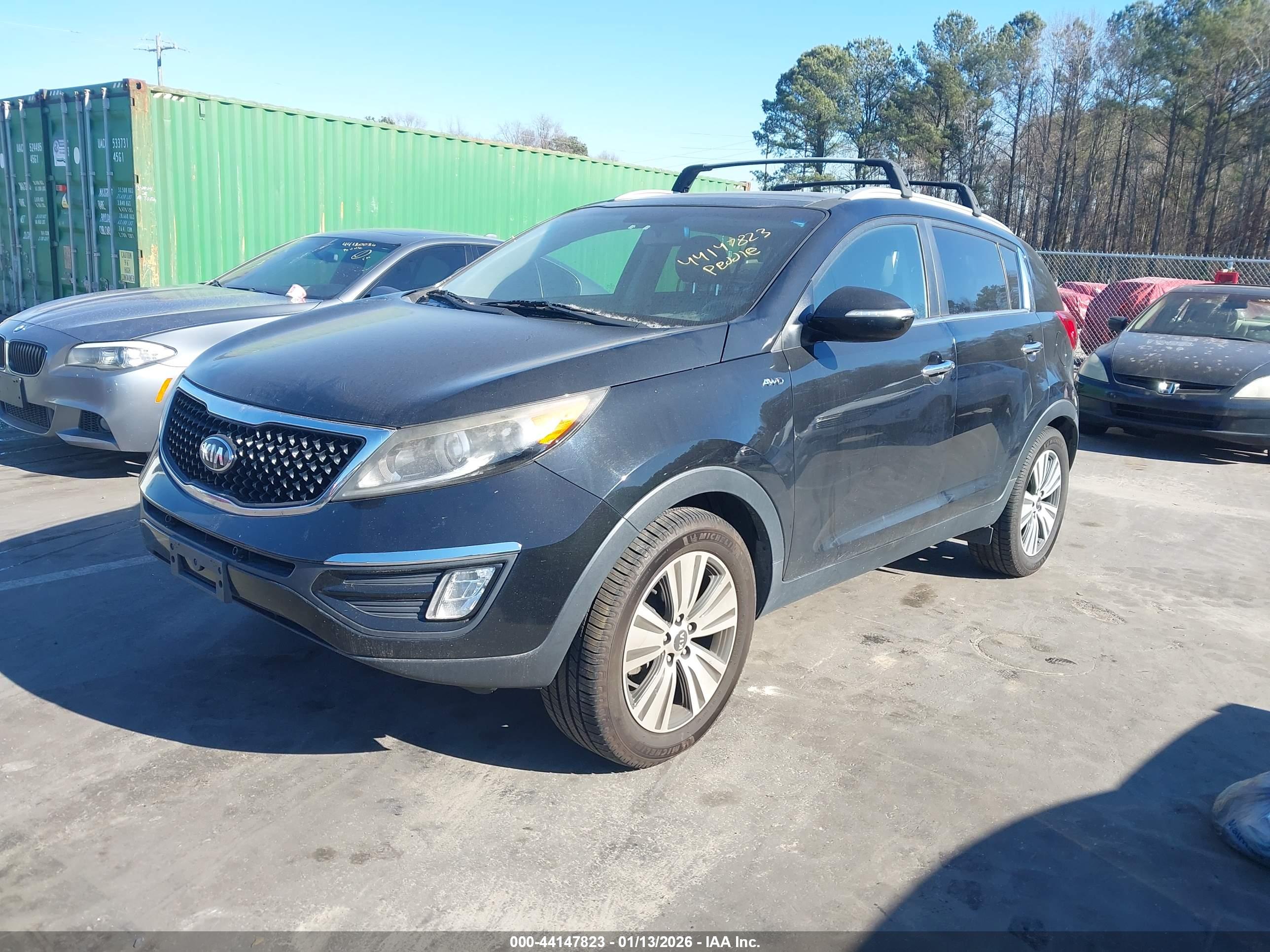 KIA SPORTAGE image 2
