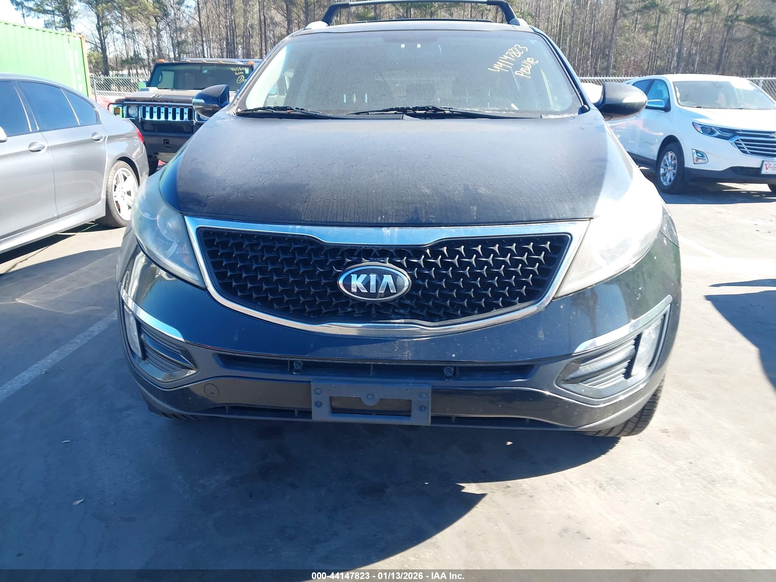 KIA SPORTAGE image 6