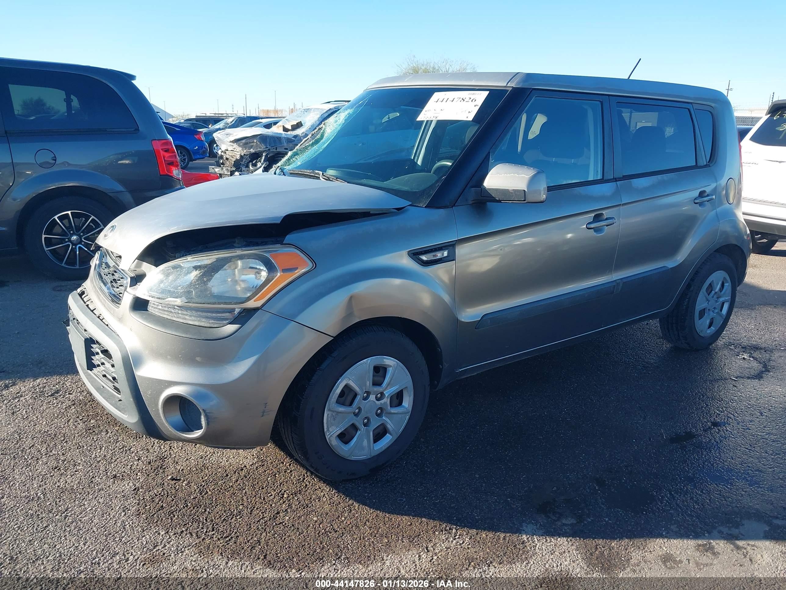 KIA SOUL image 2