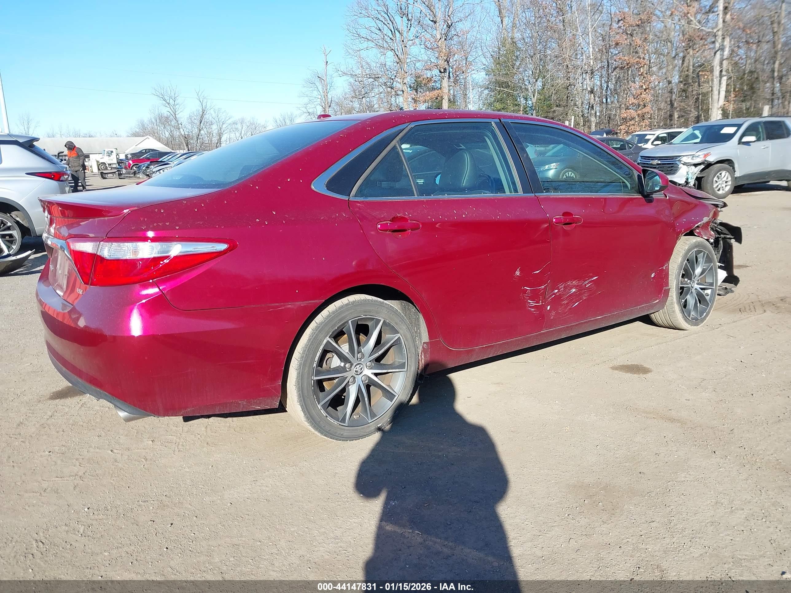 TOYOTA CAMRY image 4