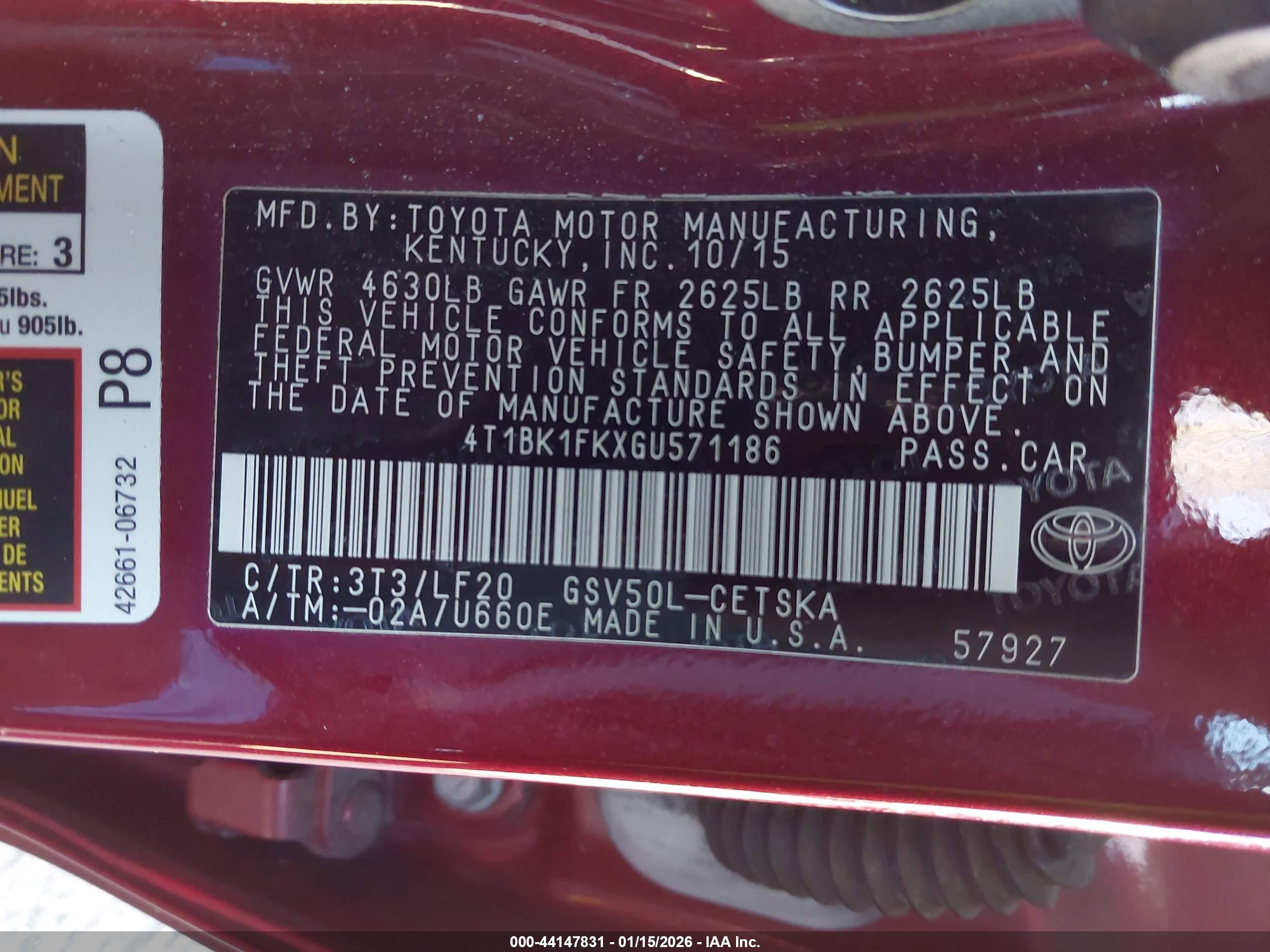 TOYOTA CAMRY image 9