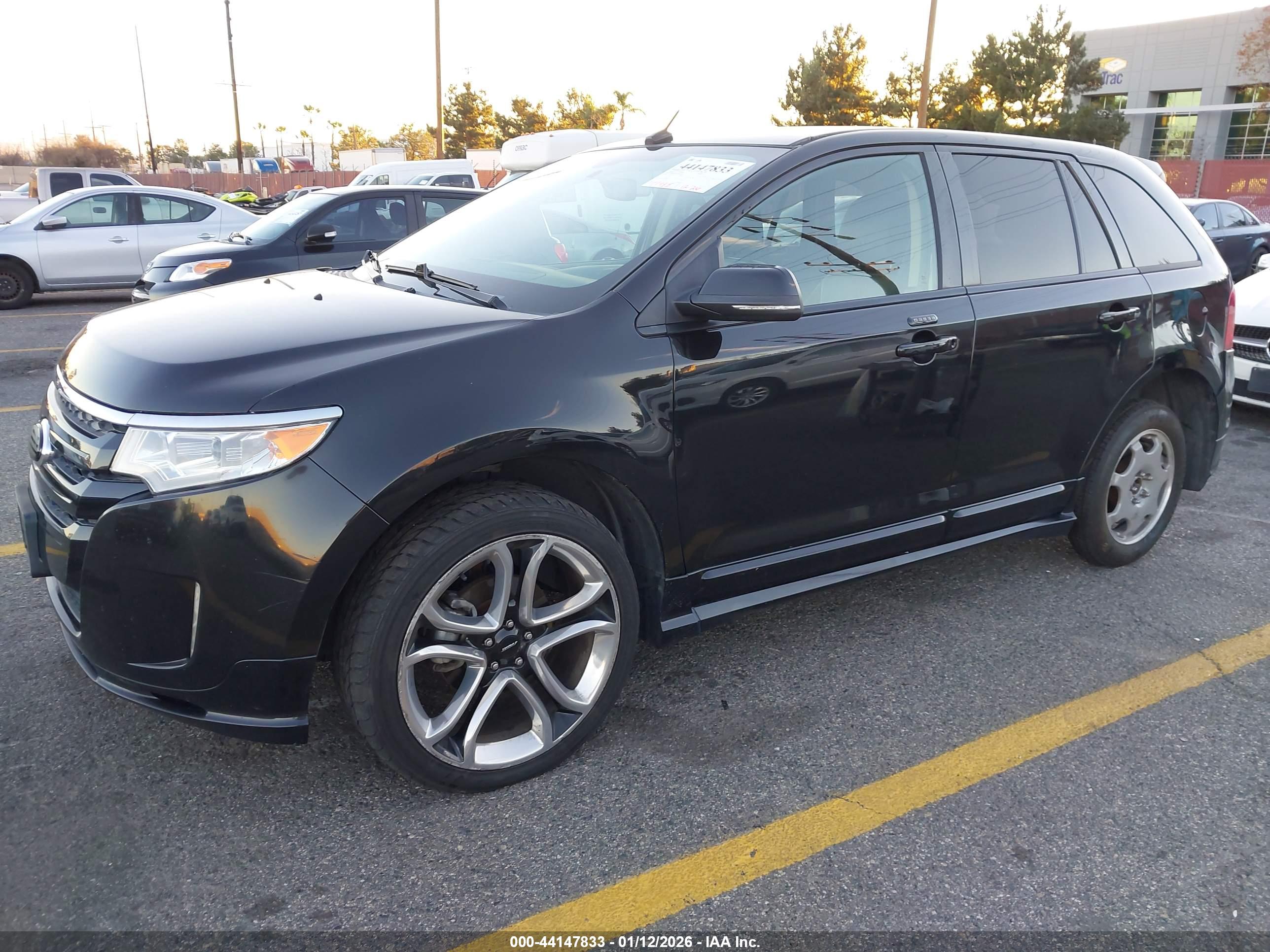 FORD EDGE image 2