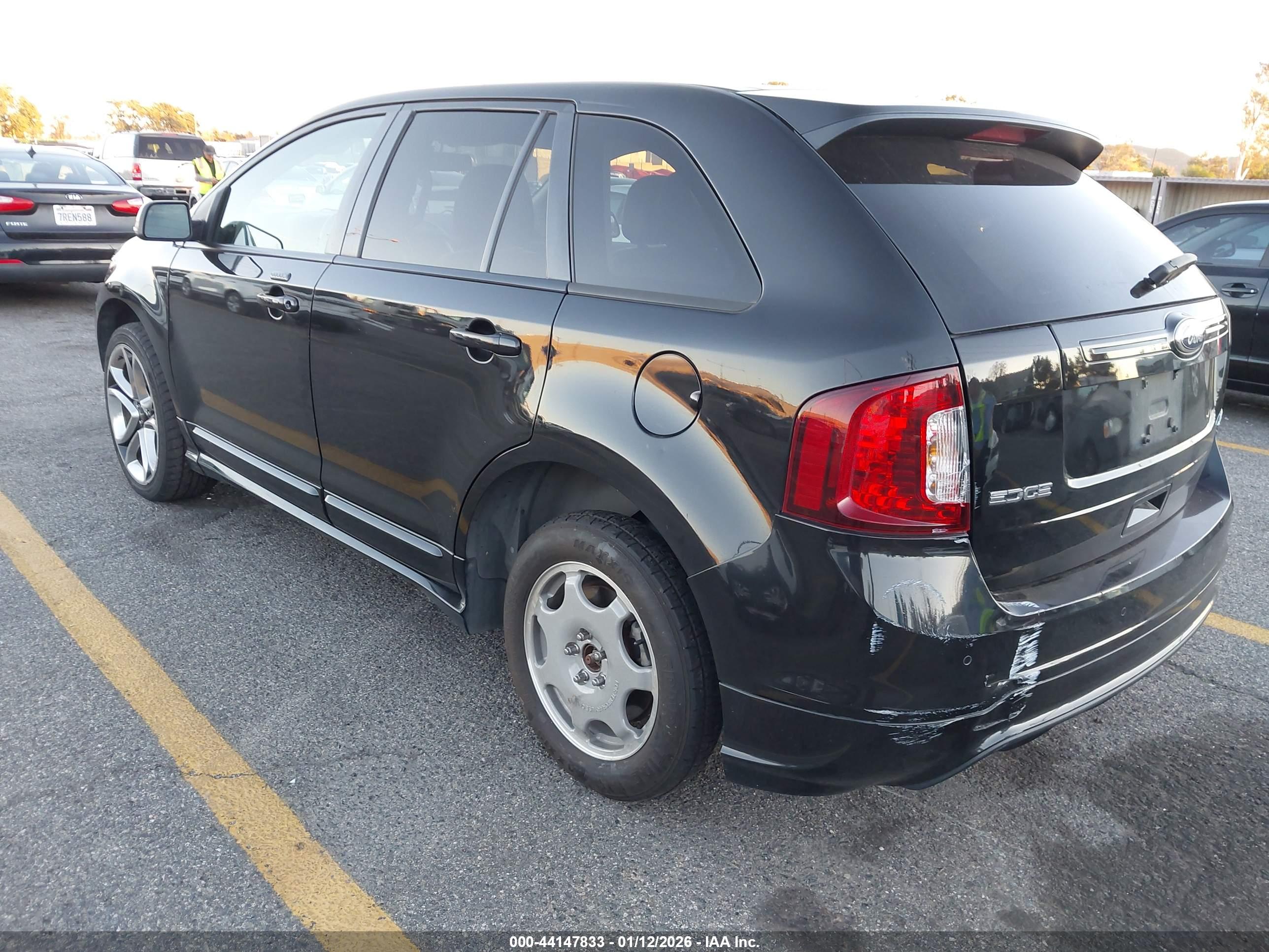 FORD EDGE image 3