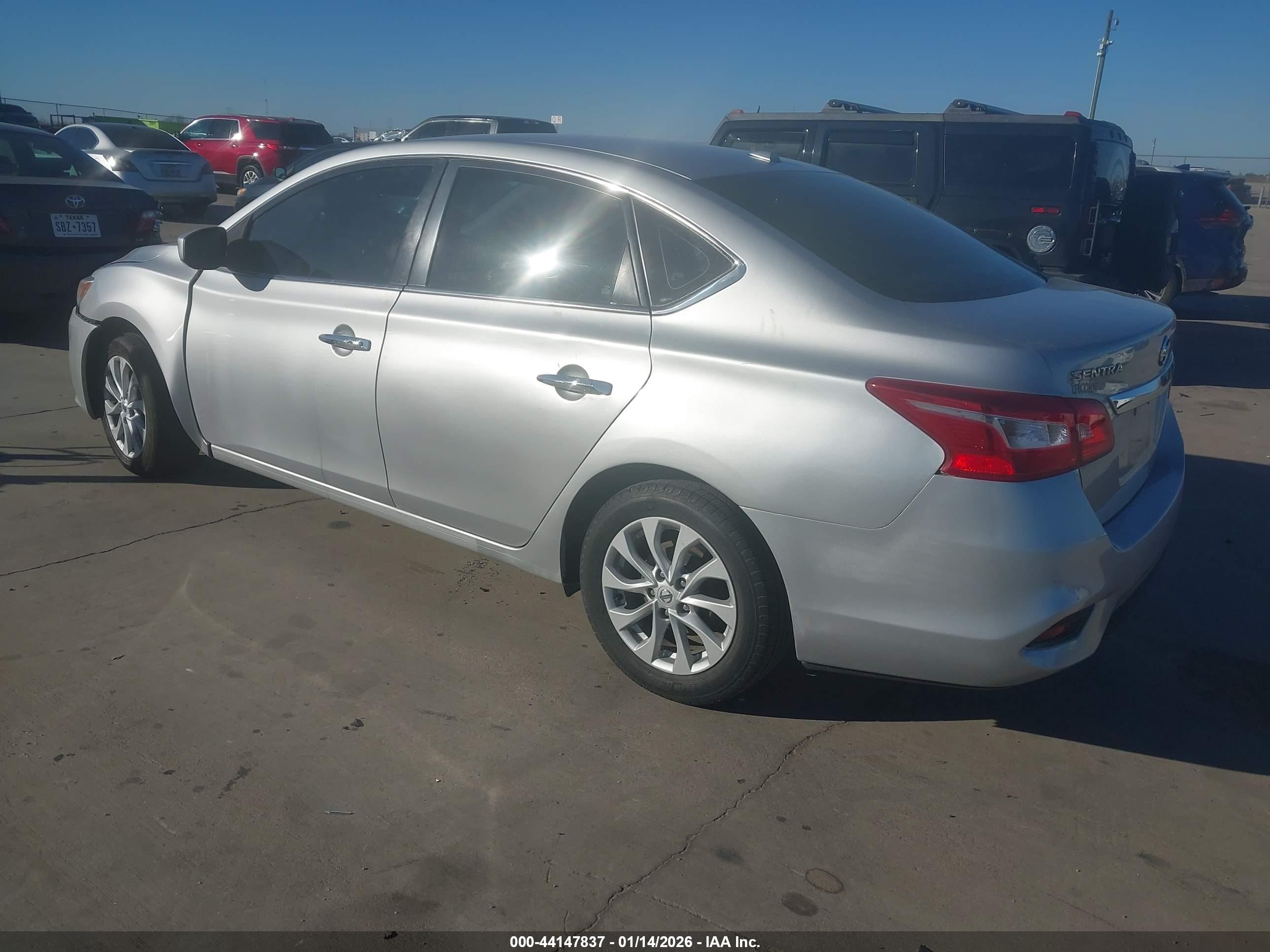 NISSAN SENTRA image 3
