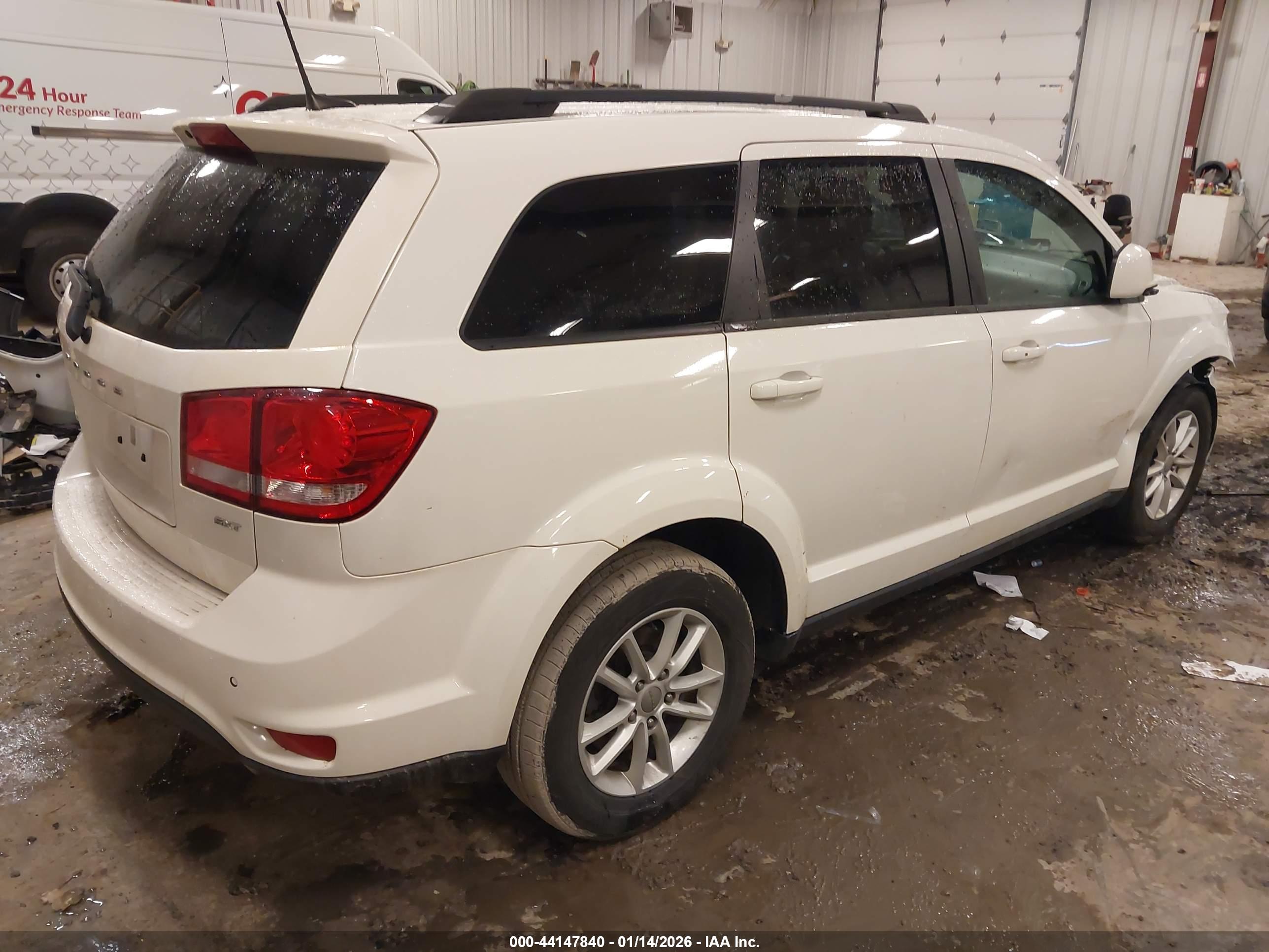 DODGE JOURNEY image 4