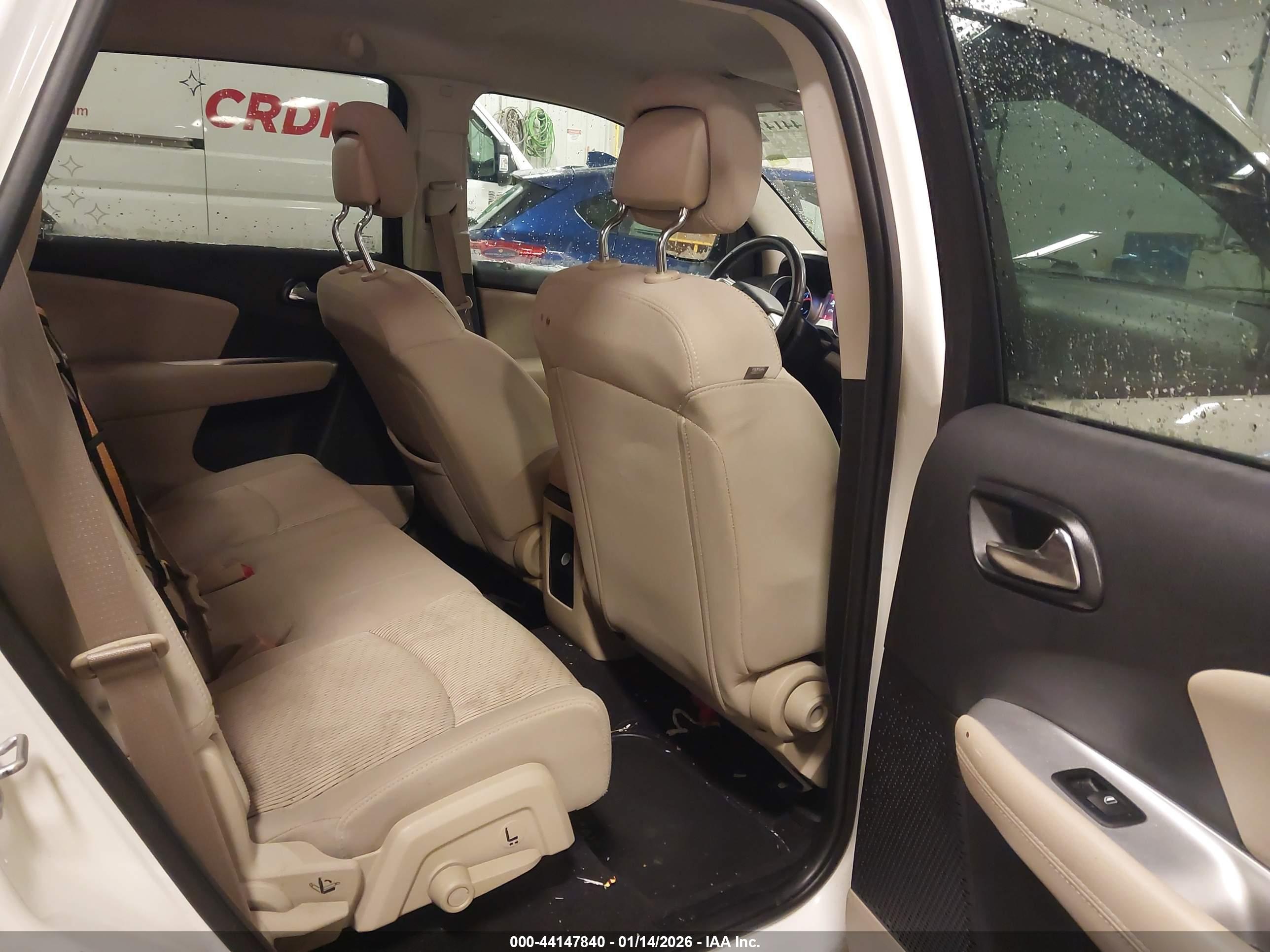 DODGE JOURNEY image 8