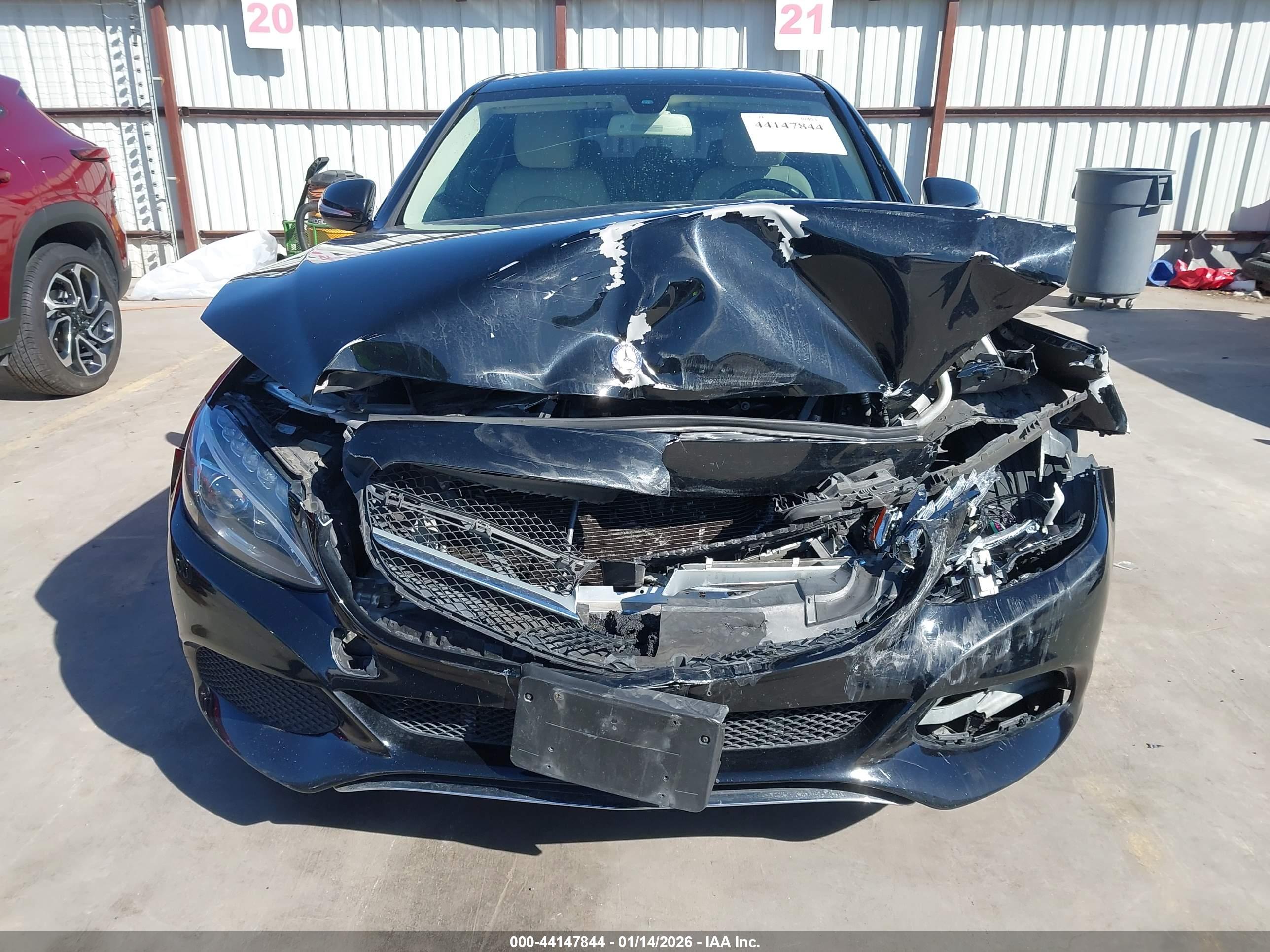 MERCEDES-BENZ C image 6