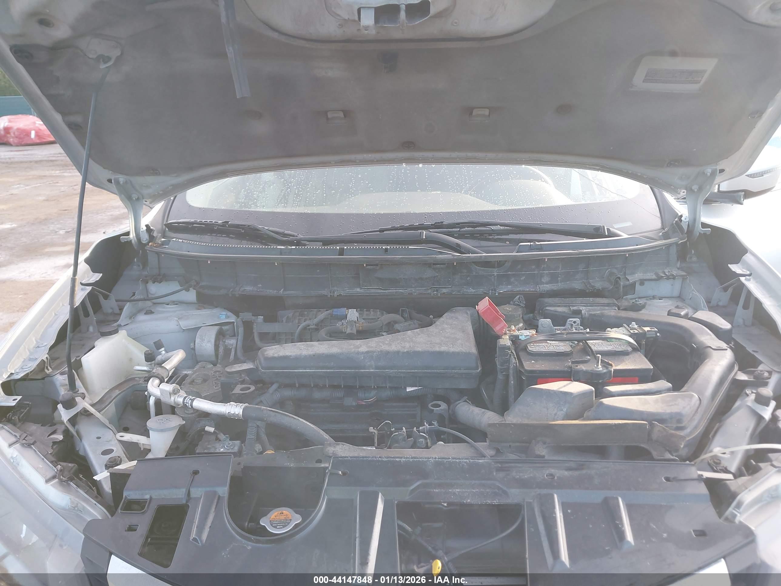 NISSAN ROGUE image 10