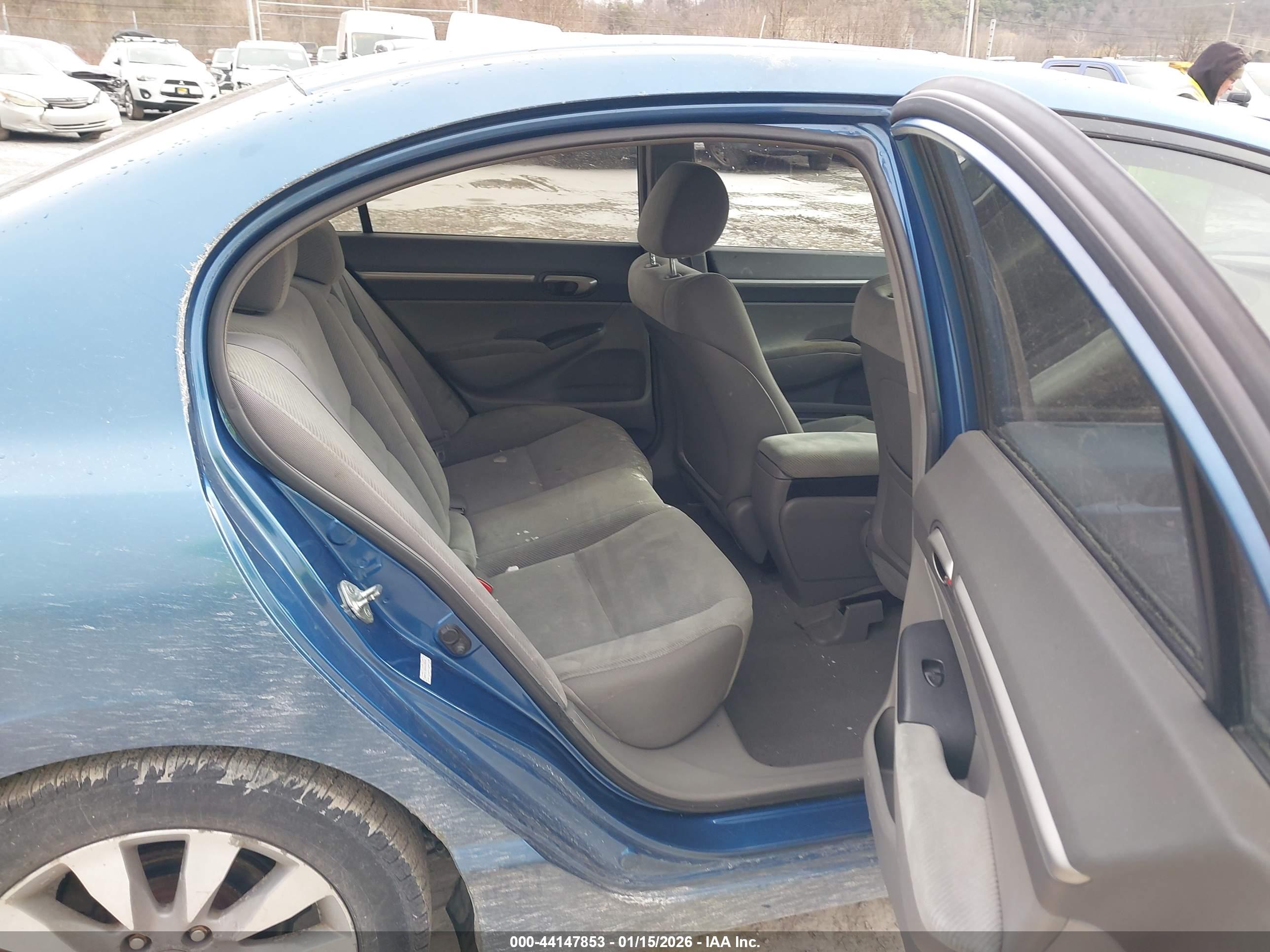 HONDA CIVIC image 8