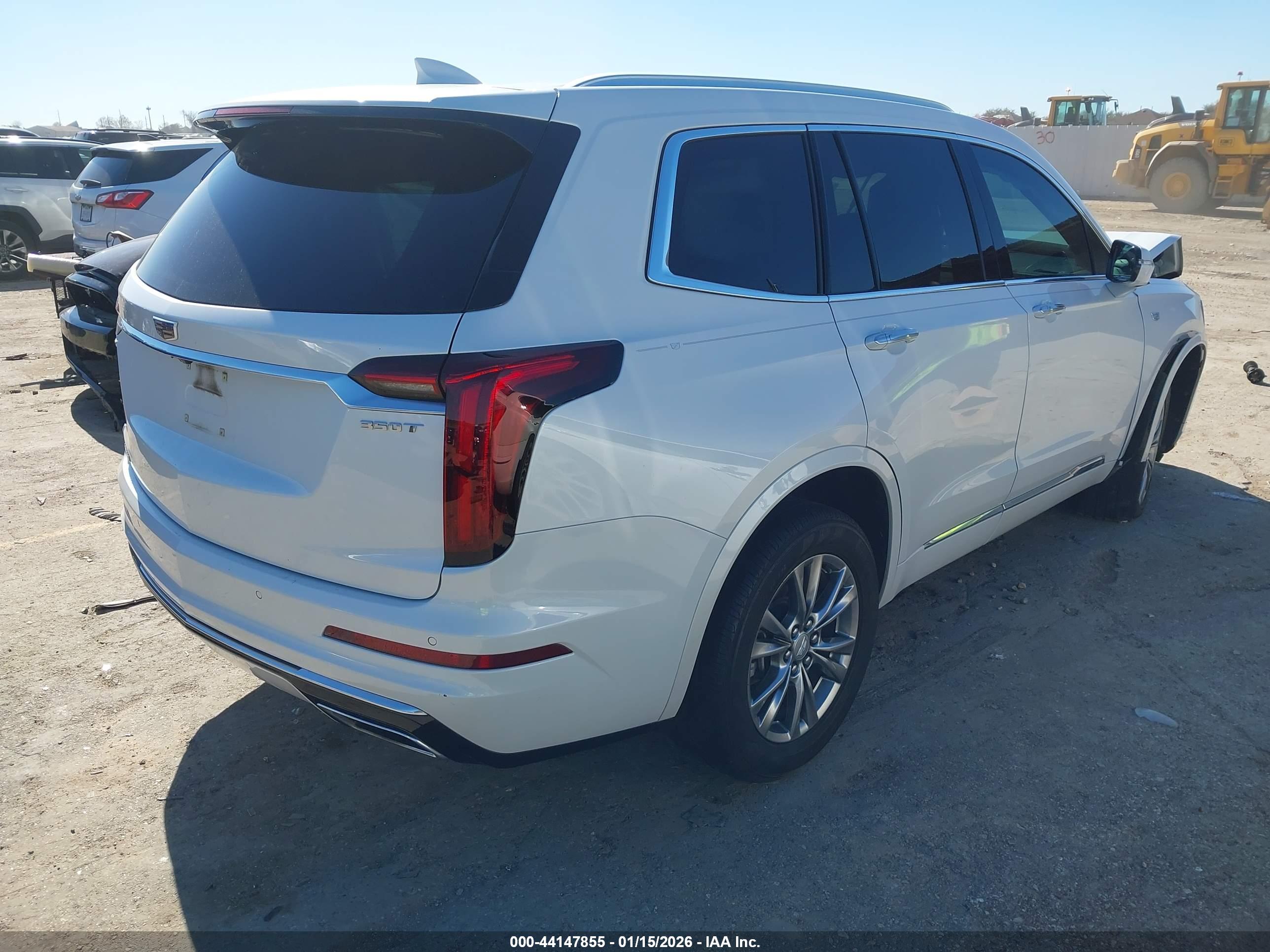 CADILLAC XT6 image 4