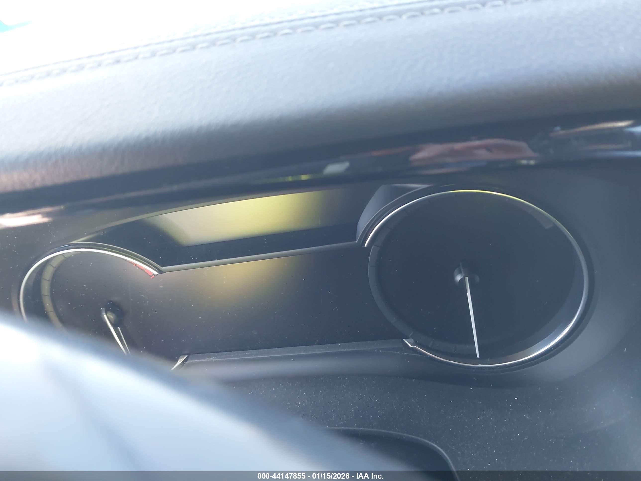 CADILLAC XT6 image 7